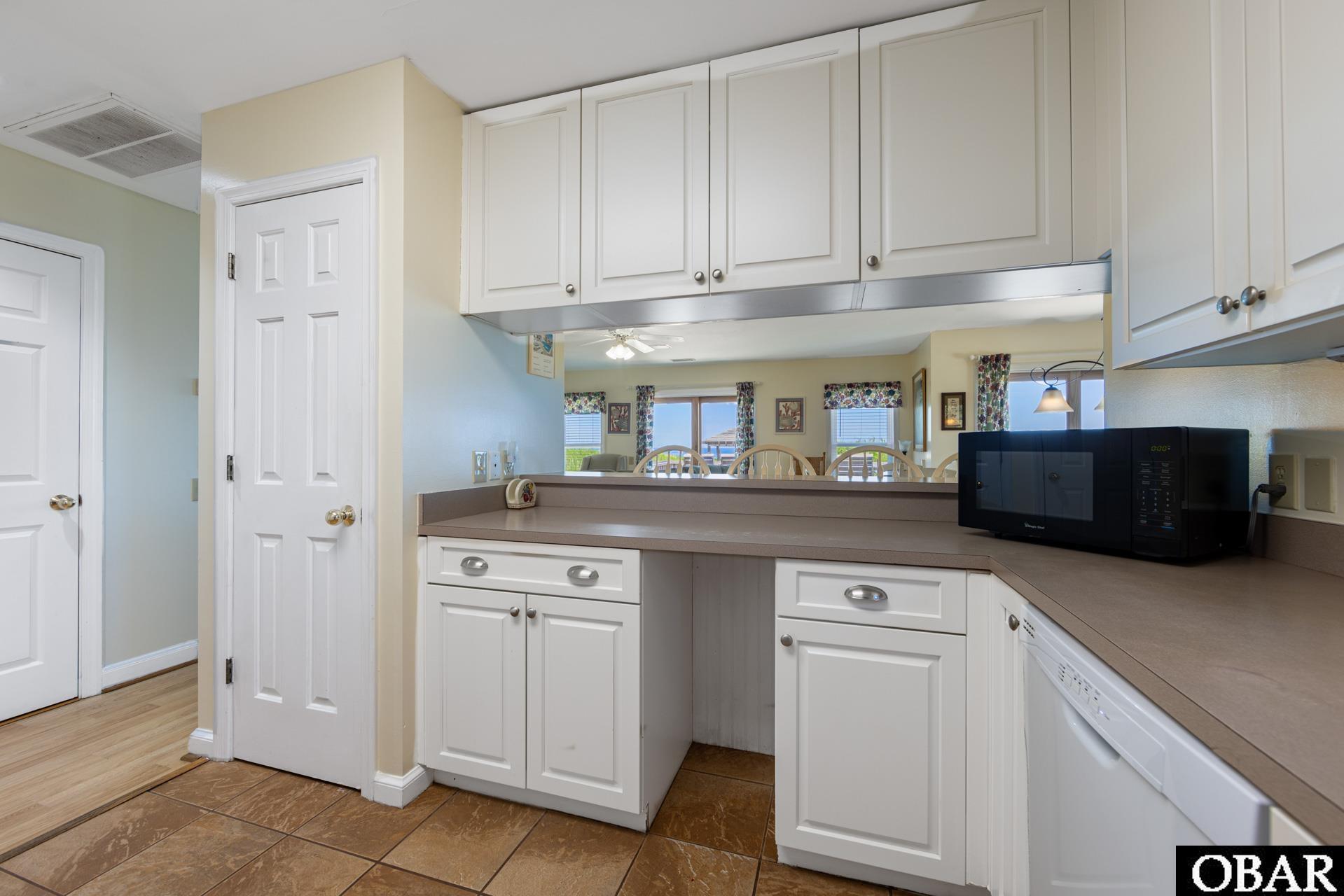 6933 Virginia Dare Trail, Nags Head, NC 27959, 6 Bedrooms Bedrooms, ,6 BathroomsBathrooms,Residential,For sale,Virginia Dare Trail,126827