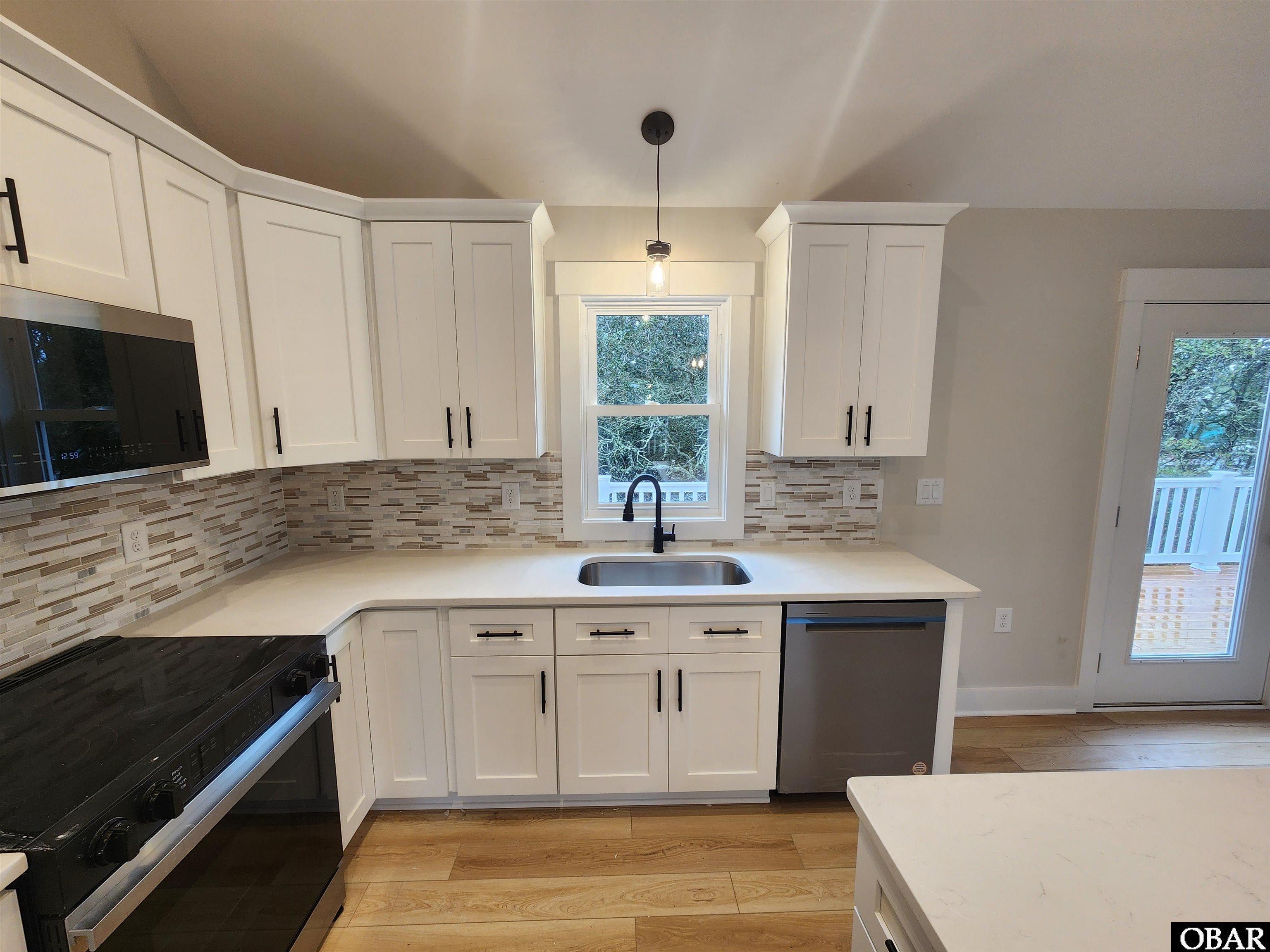 861 Sawgrass Court, Corolla, NC 27927, 4 Bedrooms Bedrooms, ,3 BathroomsBathrooms,Residential,For sale,Sawgrass Court,126832
