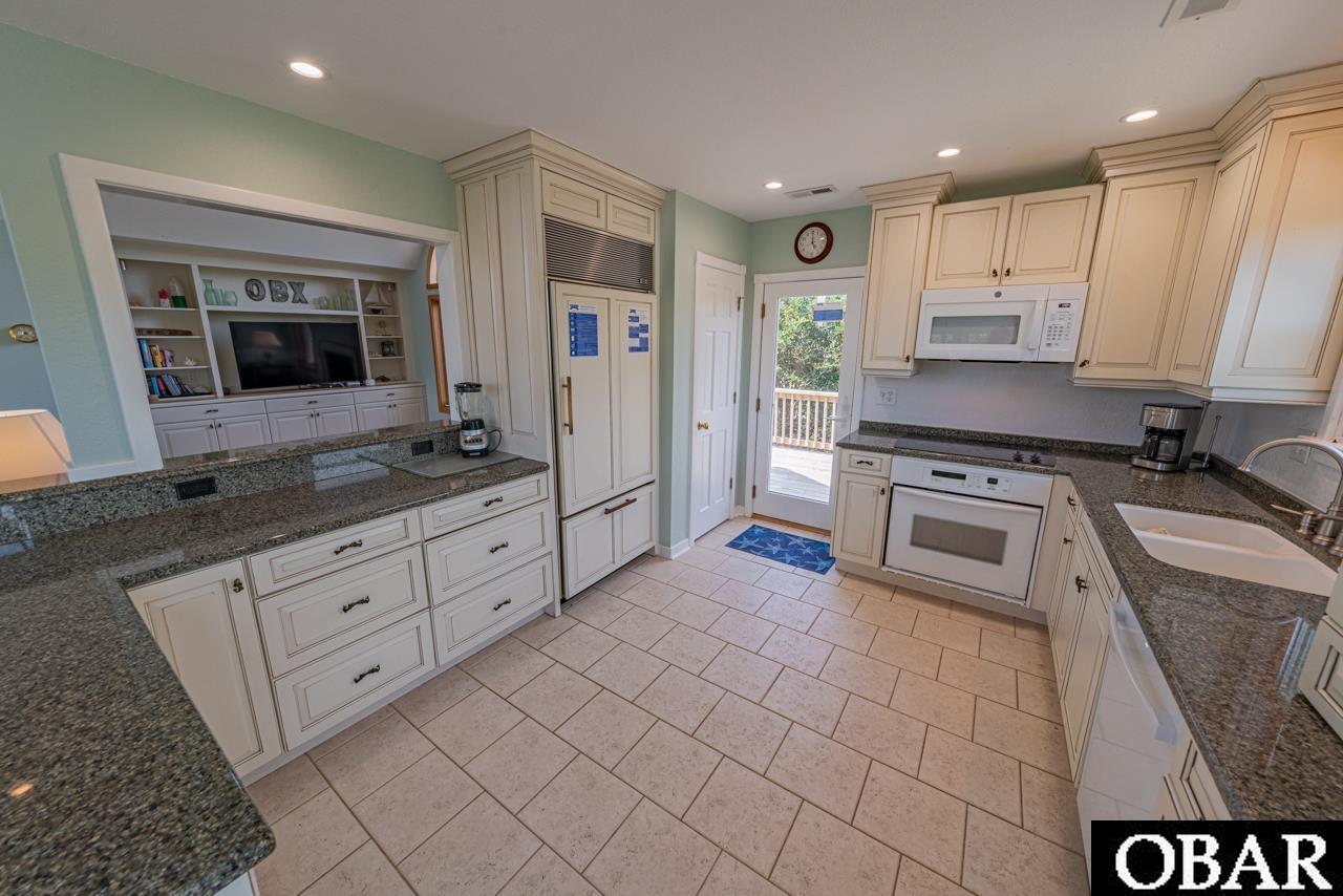 1150 Baldwin Court, Corolla, NC 27927, 5 Bedrooms Bedrooms, ,4 BathroomsBathrooms,Residential,For sale,Baldwin Court,126847