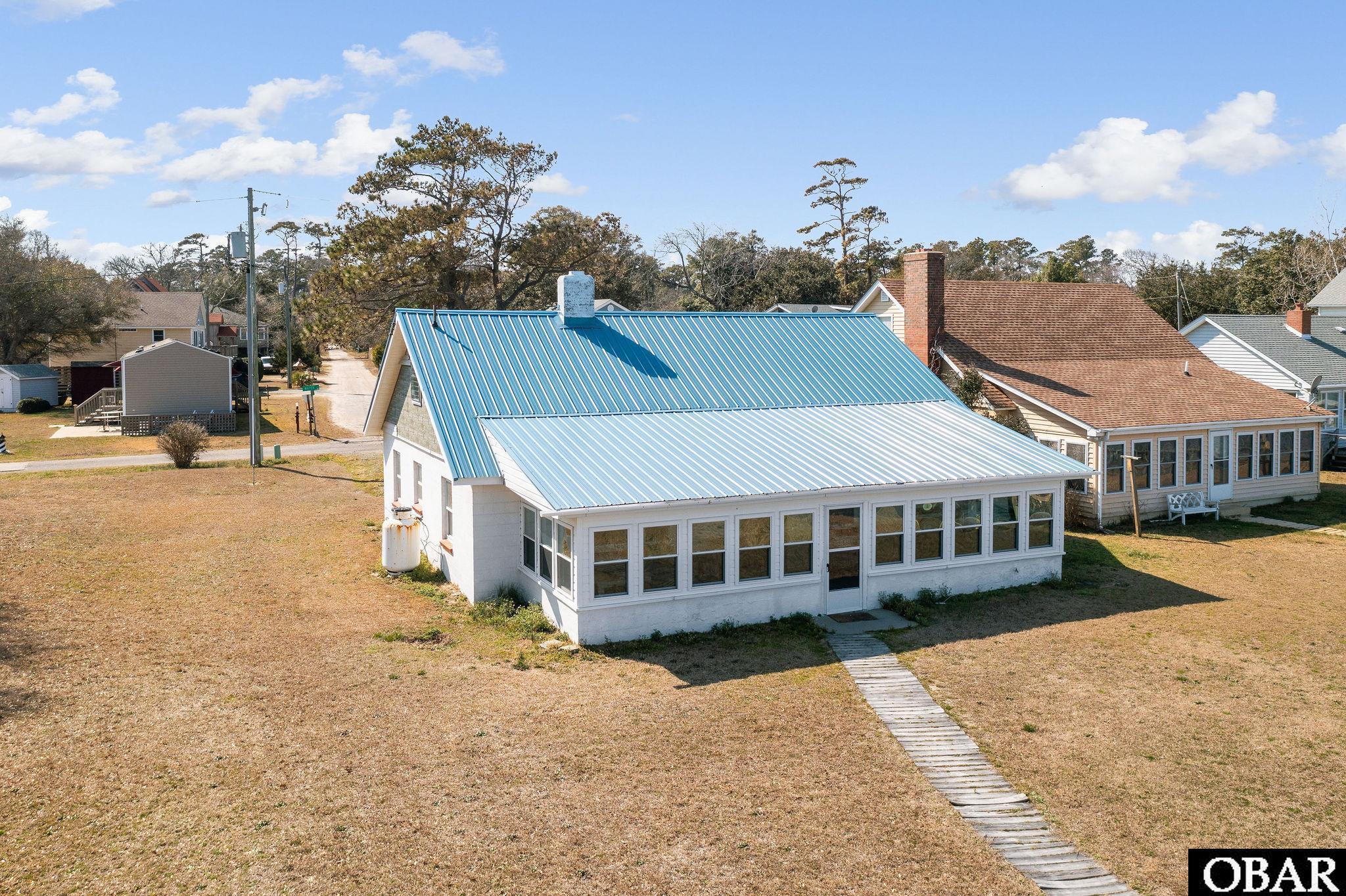 123 Water Street, Point Harbor, NC 27964, 3 Bedrooms Bedrooms, ,1 BathroomBathrooms,Residential,For sale,Water Street,126851