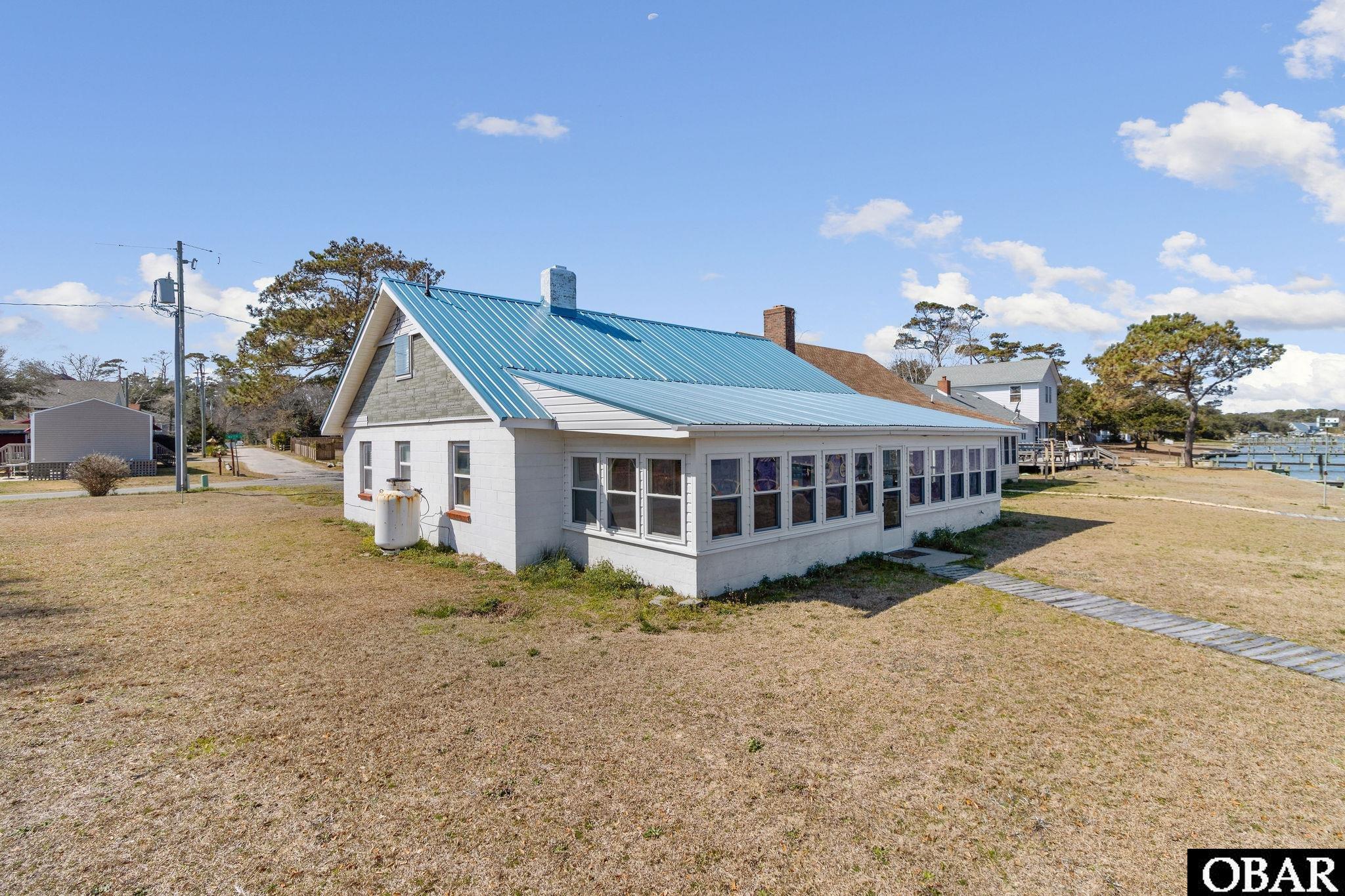 123 Water Street, Point Harbor, NC 27964, 3 Bedrooms Bedrooms, ,1 BathroomBathrooms,Residential,For sale,Water Street,126851
