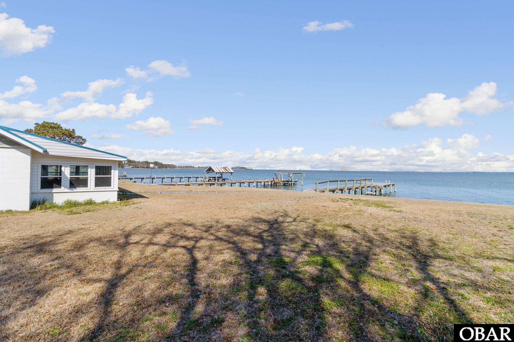 123 Water Street, Point Harbor, NC 27964, 3 Bedrooms Bedrooms, ,1 BathroomBathrooms,Residential,For sale,Water Street,126851
