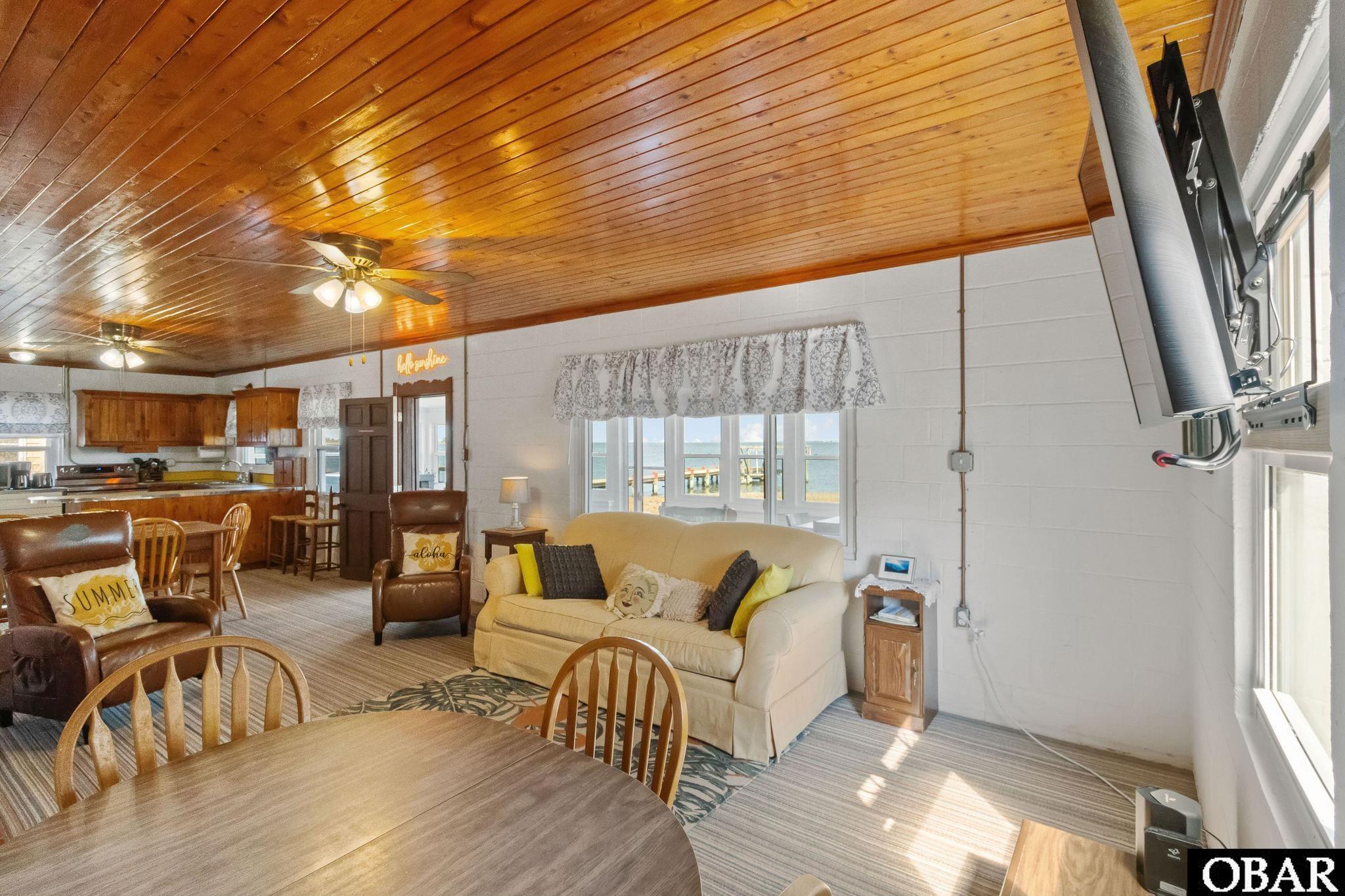 123 Water Street, Point Harbor, NC 27964, 3 Bedrooms Bedrooms, ,1 BathroomBathrooms,Residential,For sale,Water Street,126851