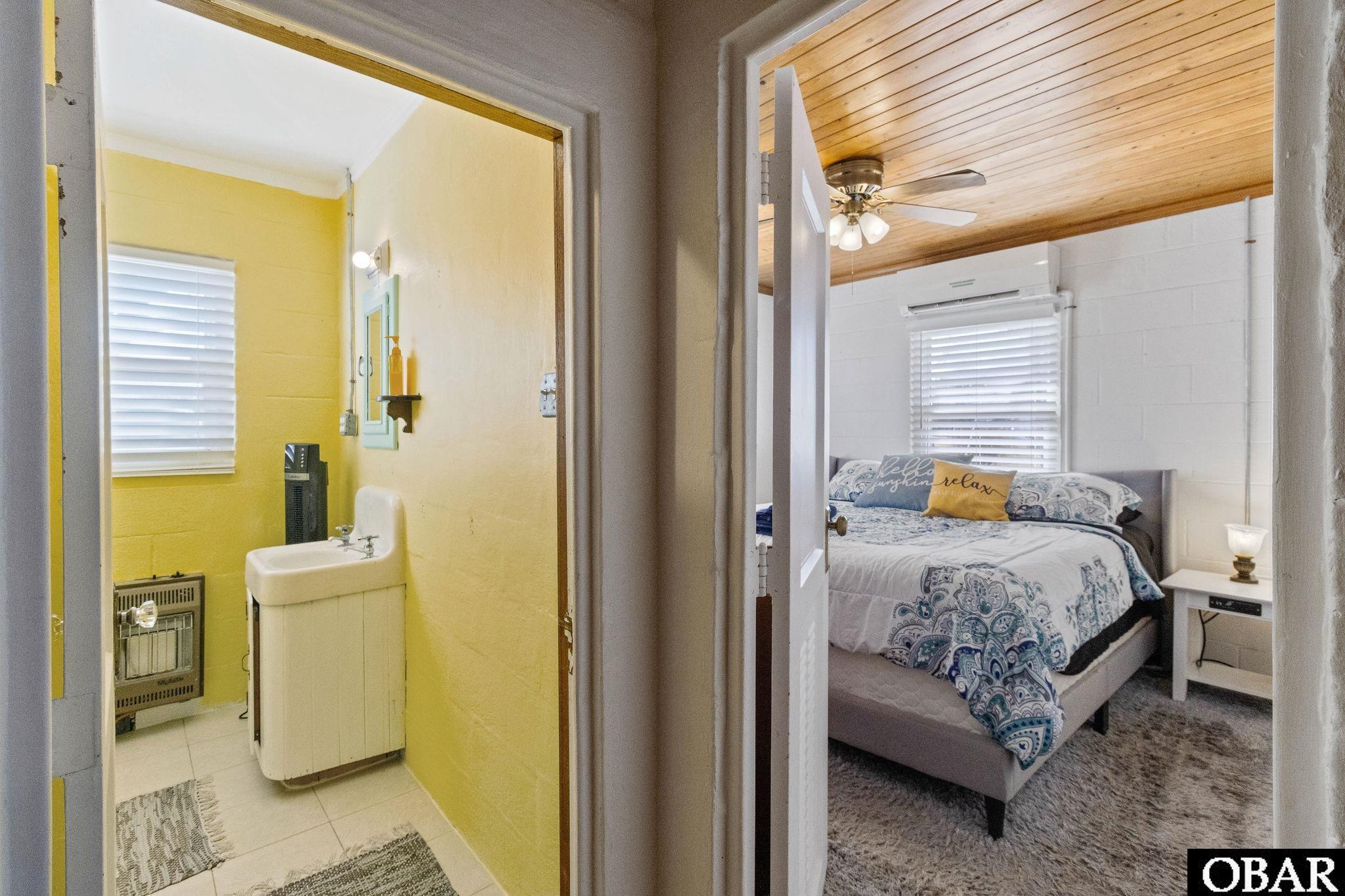 123 Water Street, Point Harbor, NC 27964, 3 Bedrooms Bedrooms, ,1 BathroomBathrooms,Residential,For sale,Water Street,126851