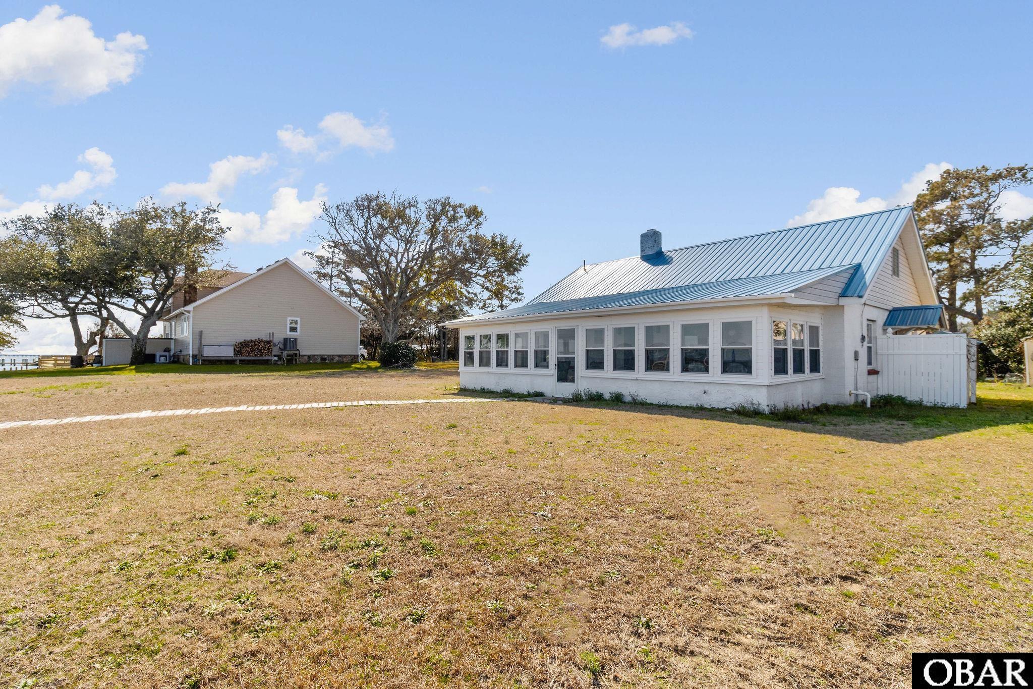 123 Water Street, Point Harbor, NC 27964, 3 Bedrooms Bedrooms, ,1 BathroomBathrooms,Residential,For sale,Water Street,126851