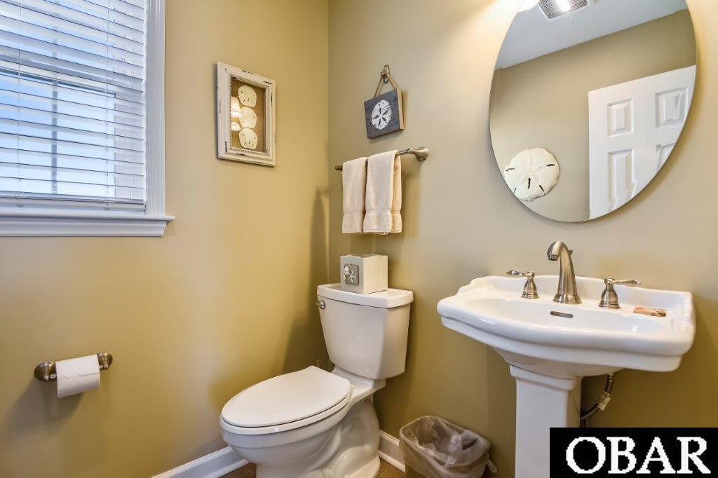 137 Ships Watch Drive, Duck, NC 27949, 4 Bedrooms Bedrooms, ,3 BathroomsBathrooms,Residential,For sale,Ships Watch Drive,126869