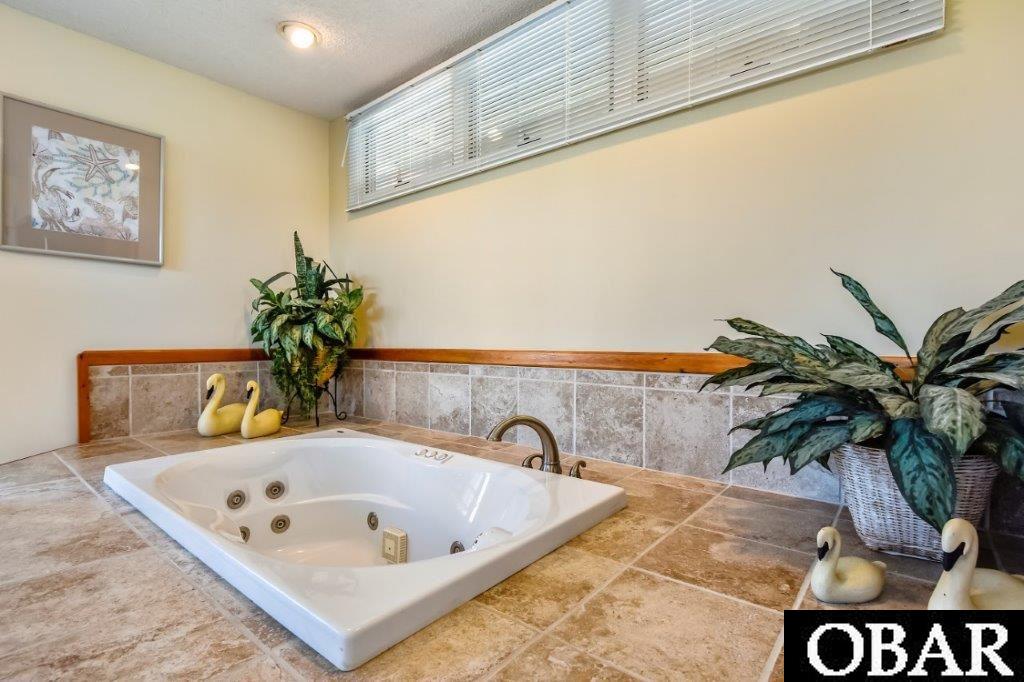 137 Ships Watch Drive, Duck, NC 27949, 4 Bedrooms Bedrooms, ,3 BathroomsBathrooms,Residential,For sale,Ships Watch Drive,126869