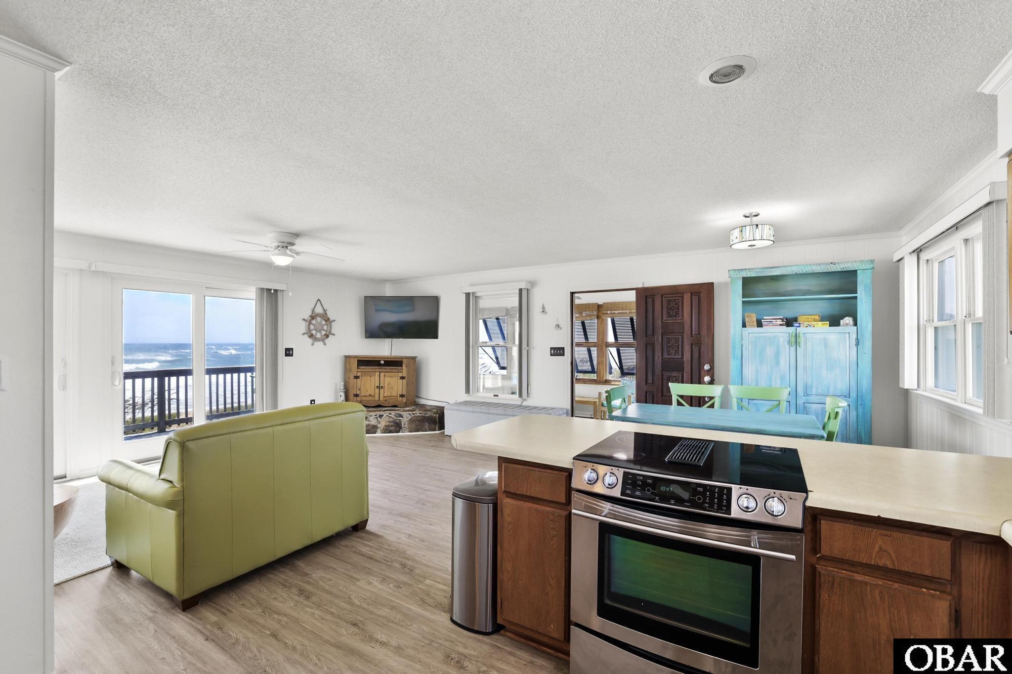 8633 Tide Drive, Nags Head, NC 27959, 3 Bedrooms Bedrooms, ,2 BathroomsBathrooms,Residential,For sale,Tide Drive,126871