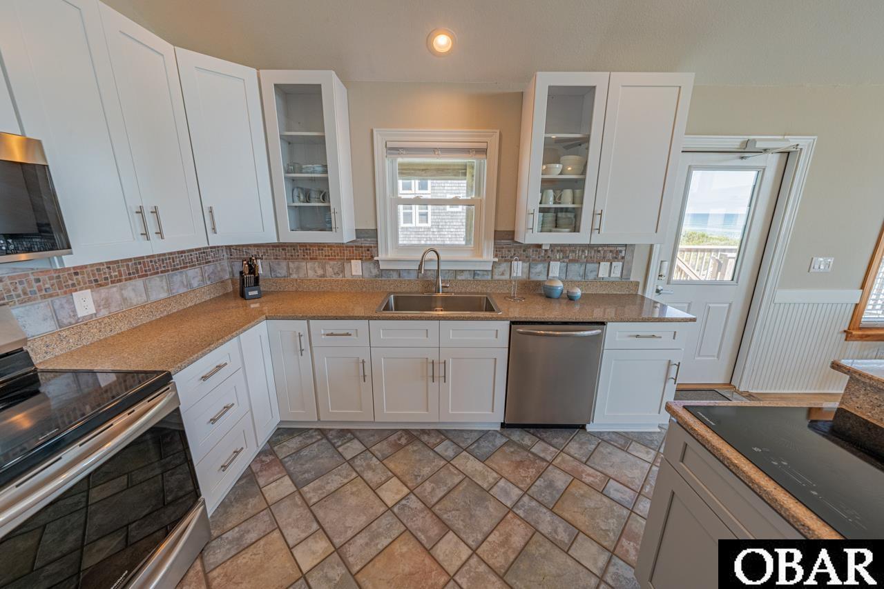 57216 Summerplace Drive, Hatteras, NC 27943, 7 Bedrooms Bedrooms, ,7 BathroomsBathrooms,Residential,For sale,Summerplace Drive,126883