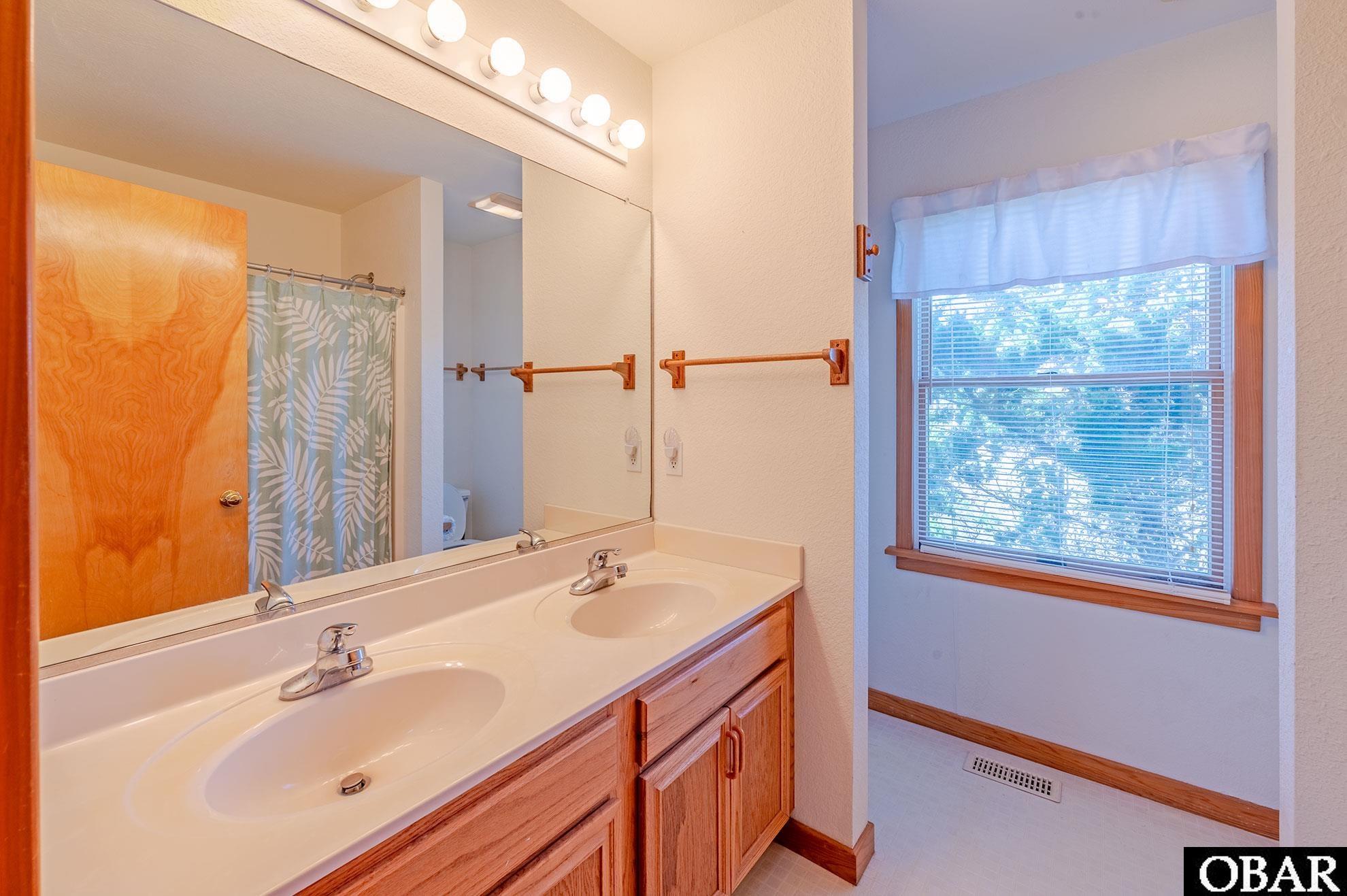25253 Bold Dune Drive, Waves, NC 27968, 4 Bedrooms Bedrooms, ,2 BathroomsBathrooms,Residential,For sale,Bold Dune Drive,126901