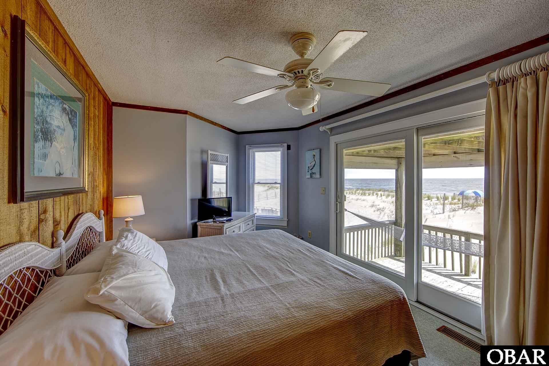 41873 Ocean View Drive, Avon, NC 27915, 4 Bedrooms Bedrooms, ,3 BathroomsBathrooms,Residential,For sale,Ocean View Drive,126902