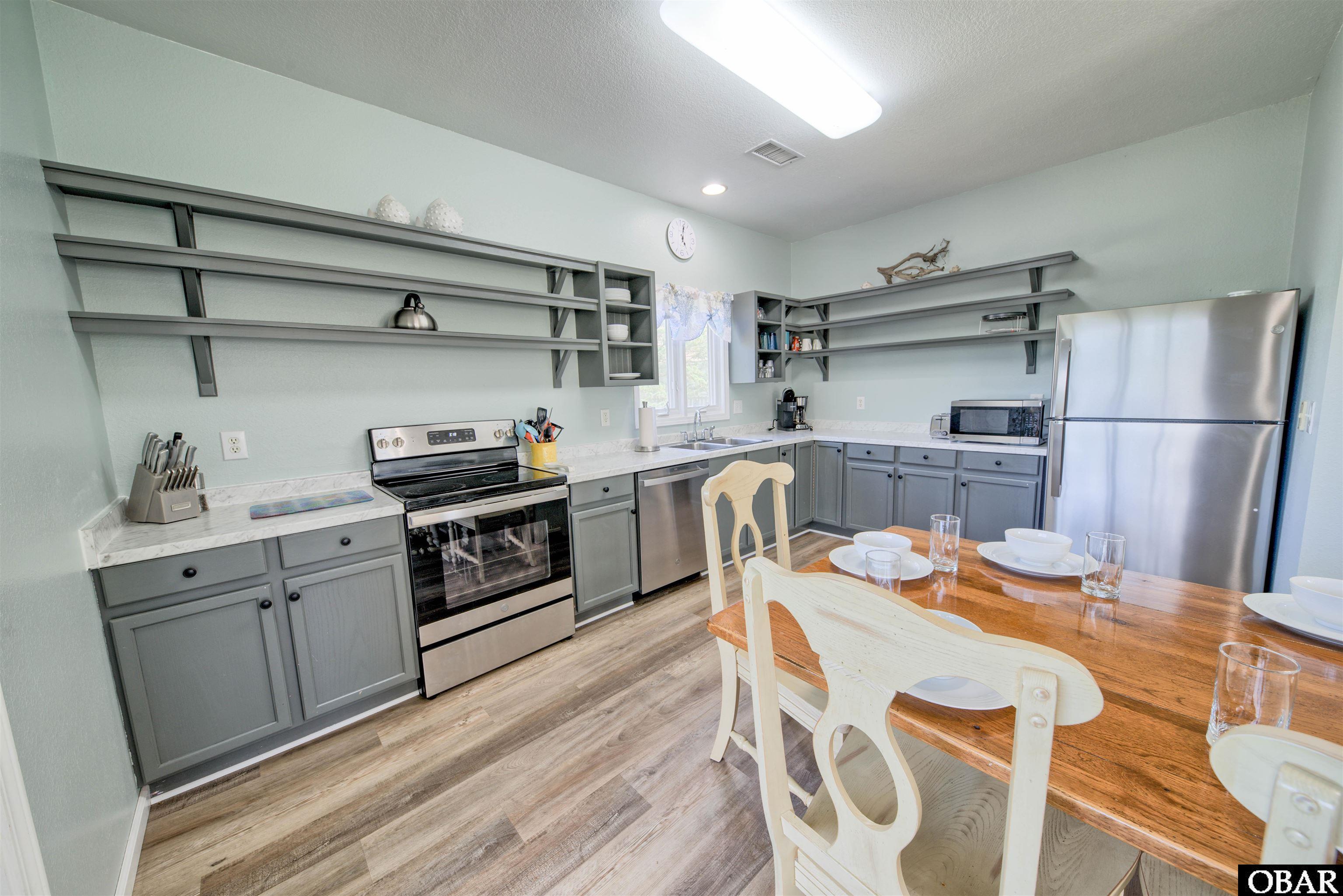 40188 Avlona Avenue, Avon, NC 27915, 3 Bedrooms Bedrooms, ,2 BathroomsBathrooms,Residential,For sale,Avlona Avenue,126932