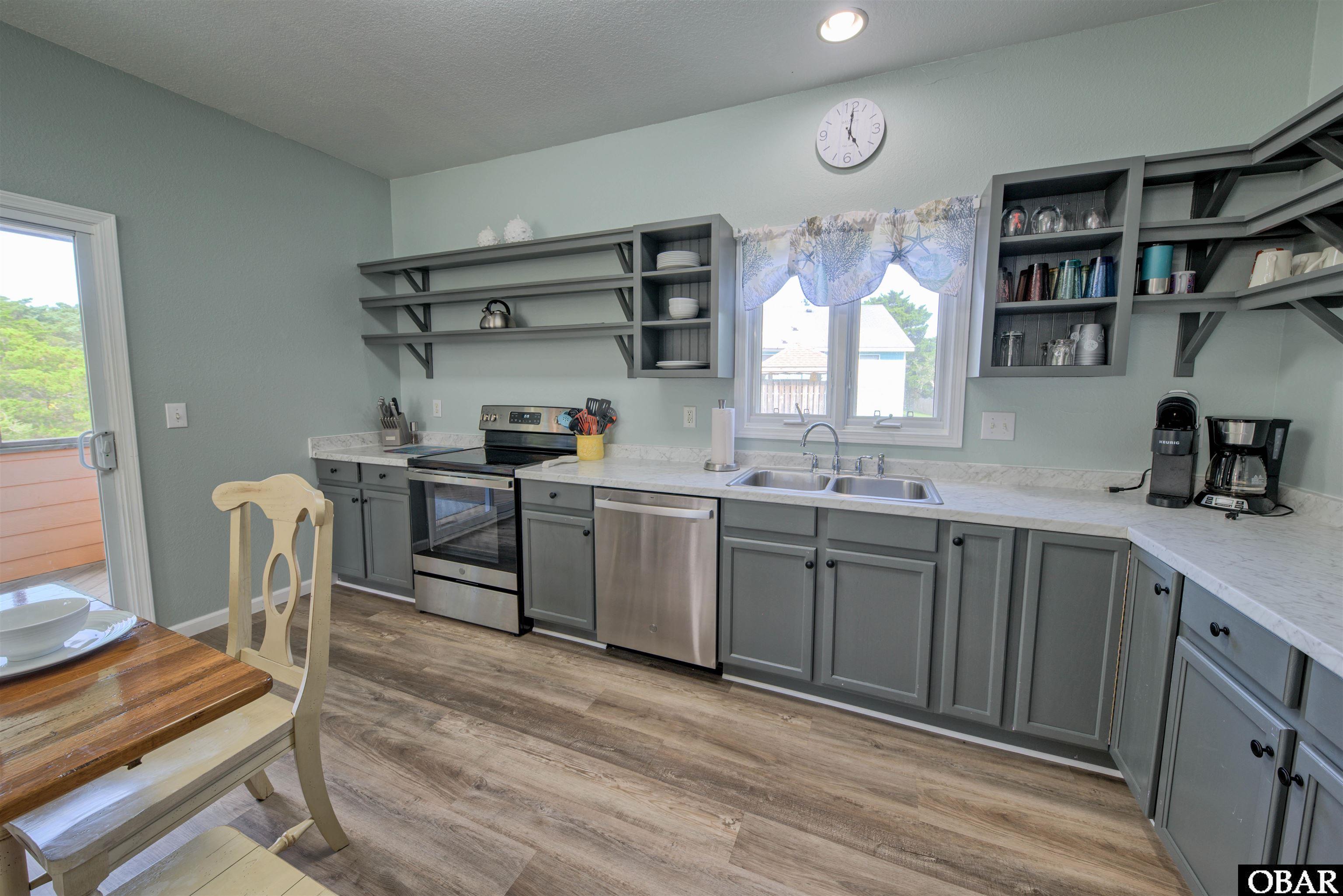 40188 Avlona Avenue, Avon, NC 27915, 3 Bedrooms Bedrooms, ,2 BathroomsBathrooms,Residential,For sale,Avlona Avenue,126932