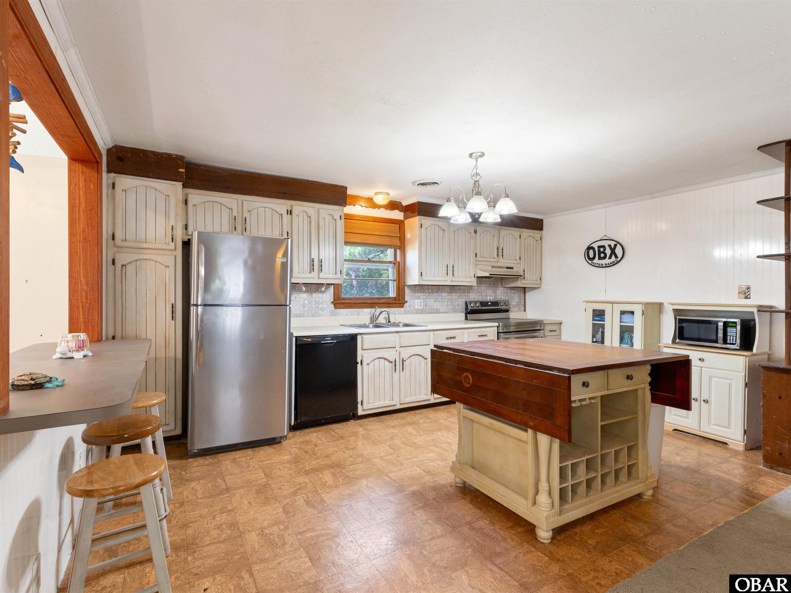 2381 Swan Island Road, Corolla, NC 27927, 3 Bedrooms Bedrooms, ,3 BathroomsBathrooms,Residential,For sale,Swan Island Road,126954