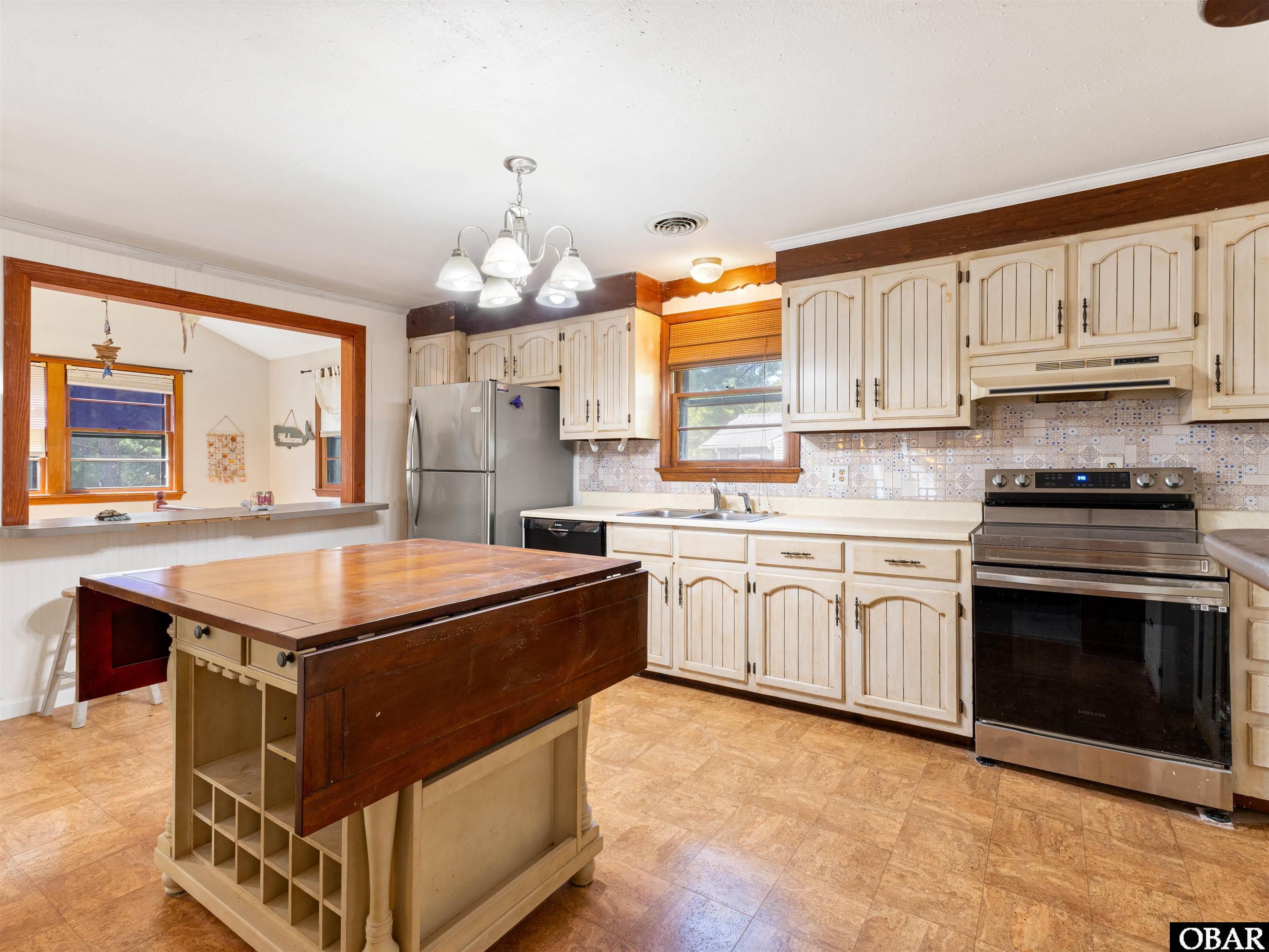 2381 Swan Island Road, Corolla, NC 27927, 3 Bedrooms Bedrooms, ,3 BathroomsBathrooms,Residential,For sale,Swan Island Road,126954