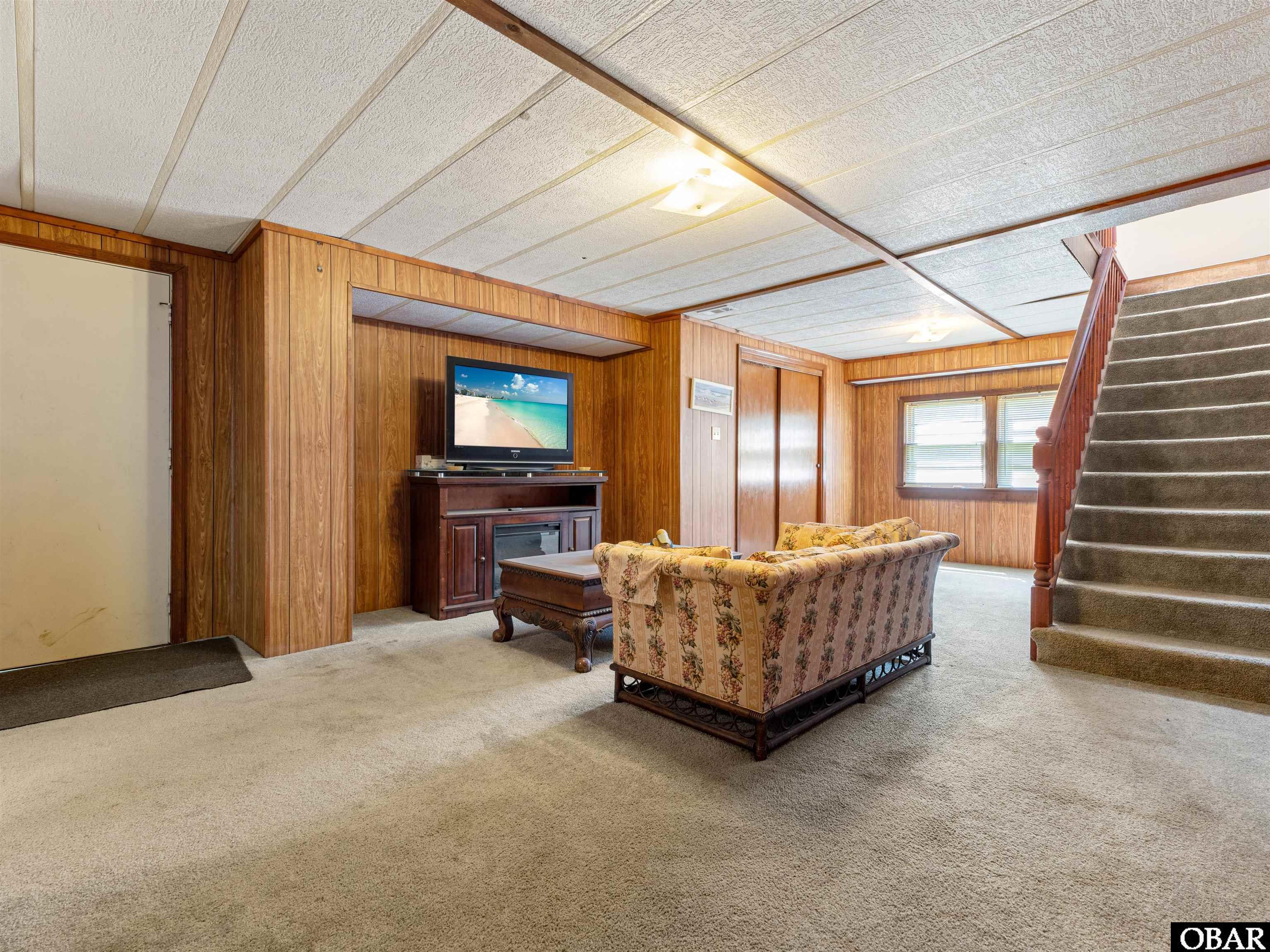2381 Swan Island Road, Corolla, NC 27927, 3 Bedrooms Bedrooms, ,3 BathroomsBathrooms,Residential,For sale,Swan Island Road,126954