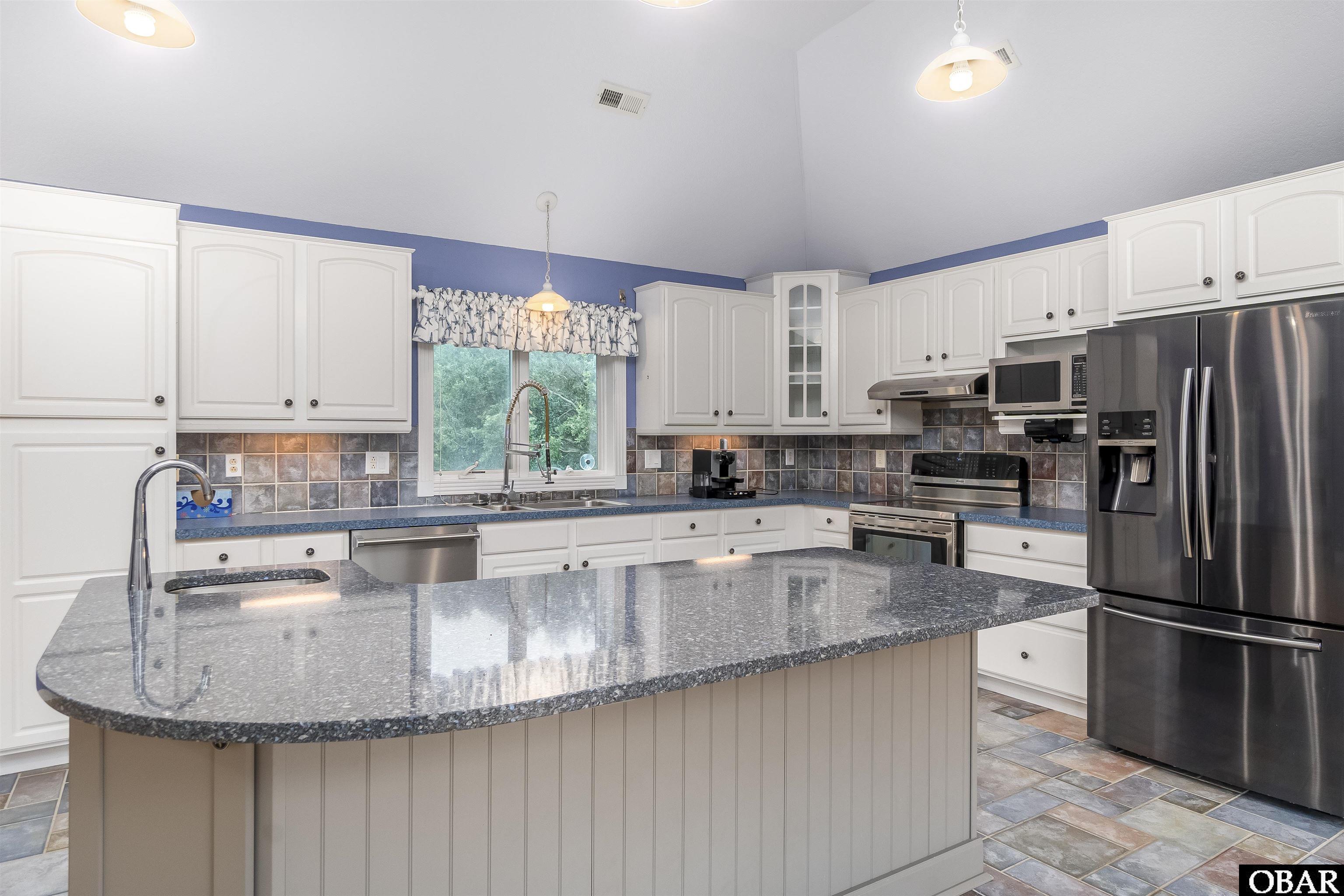 127 Crooked Back Loop, Southern Shores, NC 27949, 4 Bedrooms Bedrooms, ,3 BathroomsBathrooms,Residential,For sale,Crooked Back Loop,126971