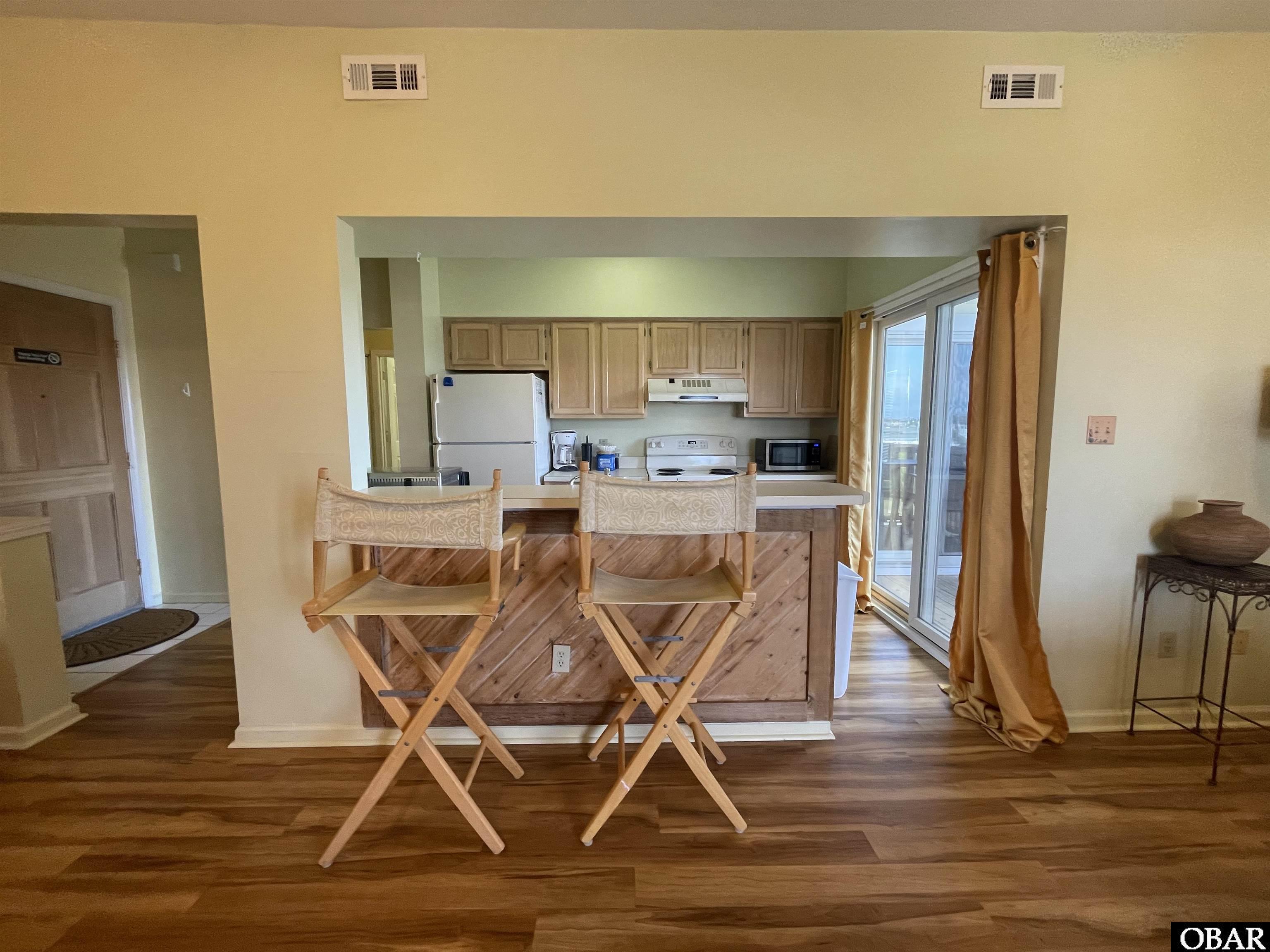 200 Martin Street, Kill Devil Hills, NC 27948, 1 Bedroom Bedrooms, ,1 BathroomBathrooms,Residential,For sale,Martin Street,126972
