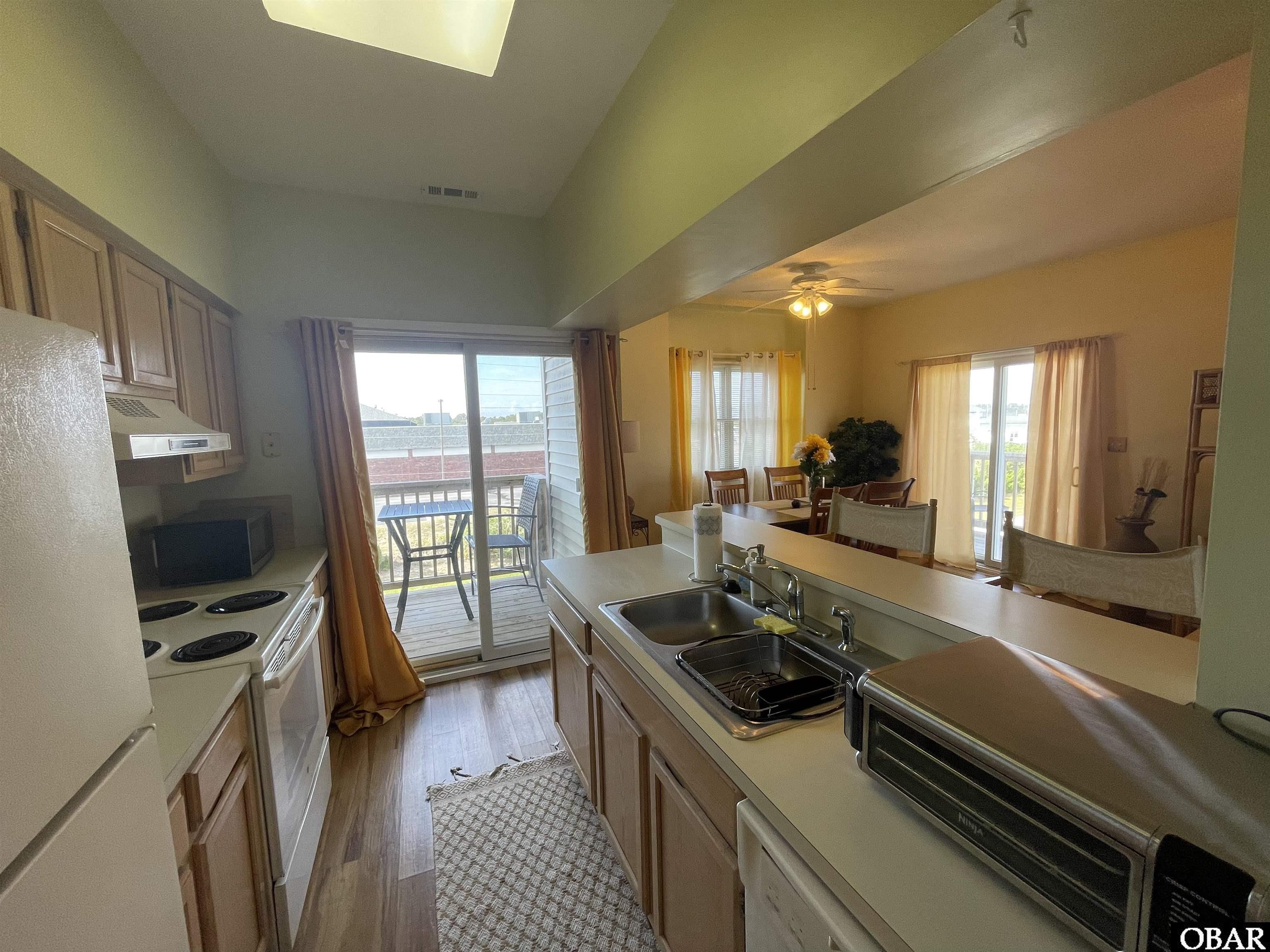 200 Martin Street, Kill Devil Hills, NC 27948, 1 Bedroom Bedrooms, ,1 BathroomBathrooms,Residential,For sale,Martin Street,126972