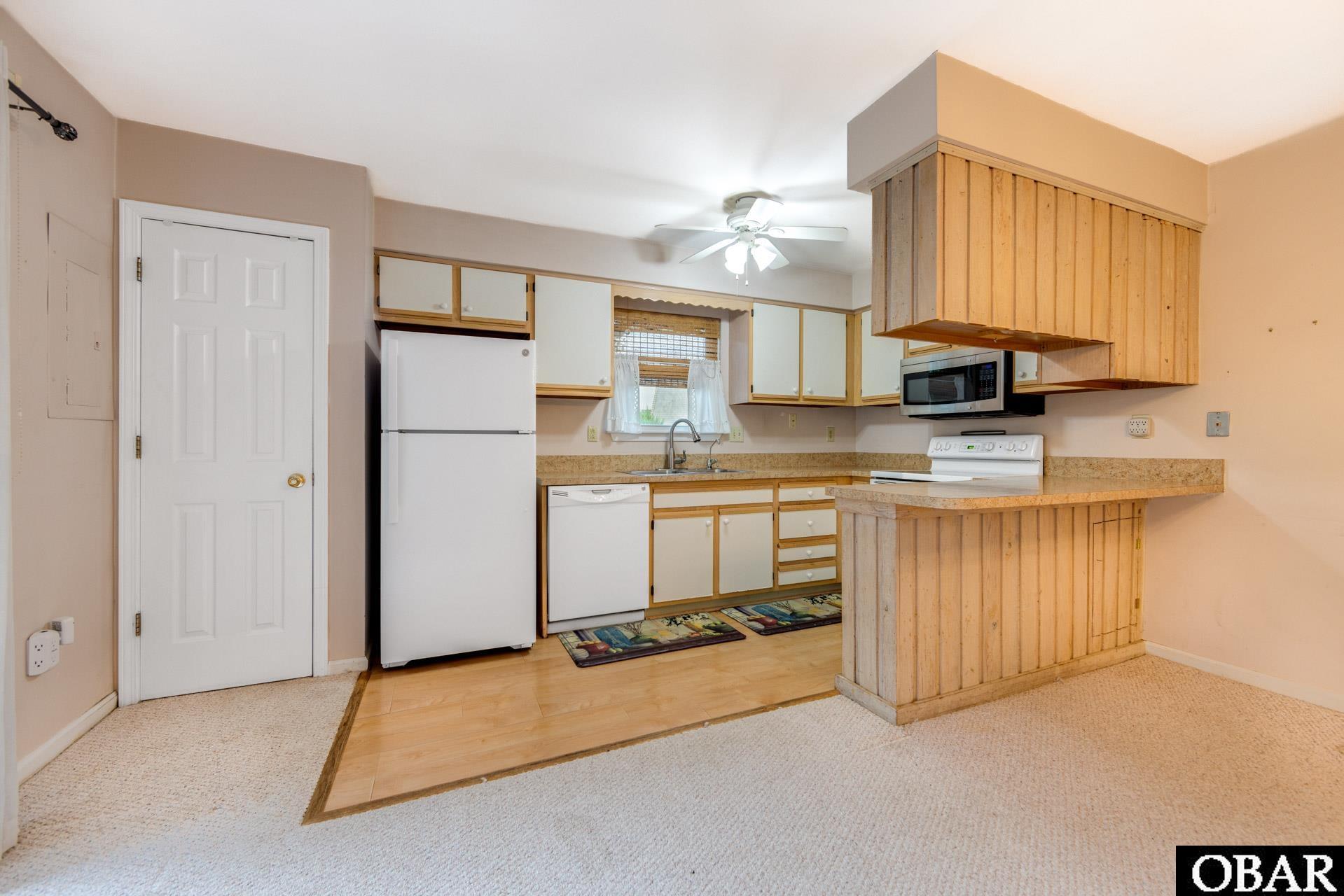 3102 Coral Reef Court, Kitty Hawk, NC 27949, 2 Bedrooms Bedrooms, ,2 BathroomsBathrooms,Residential,For sale,Coral Reef Court,126974