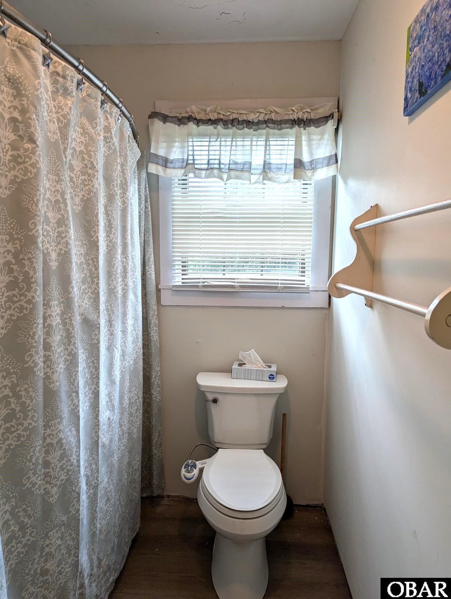 176 Sand Dollar Road, Ocracoke, NC 27960, 3 Bedrooms Bedrooms, ,2 BathroomsBathrooms,Residential,For sale,Sand Dollar Road,126980
