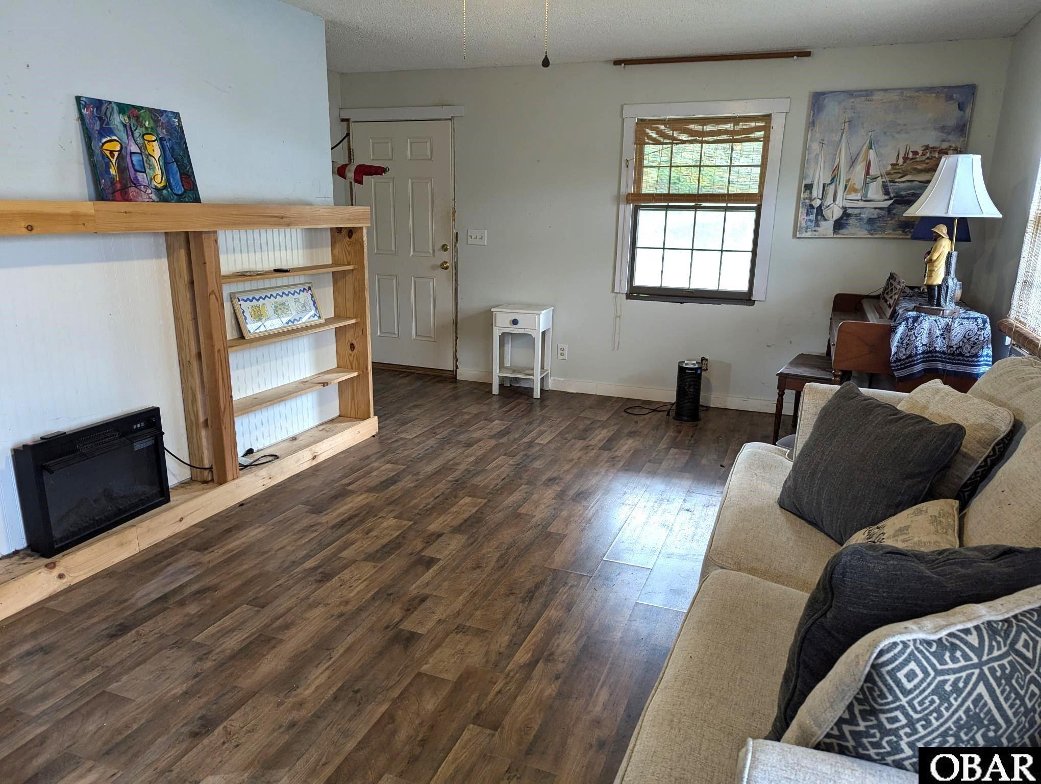 176 Sand Dollar Road, Ocracoke, NC 27960, 3 Bedrooms Bedrooms, ,2 BathroomsBathrooms,Residential,For sale,Sand Dollar Road,126980