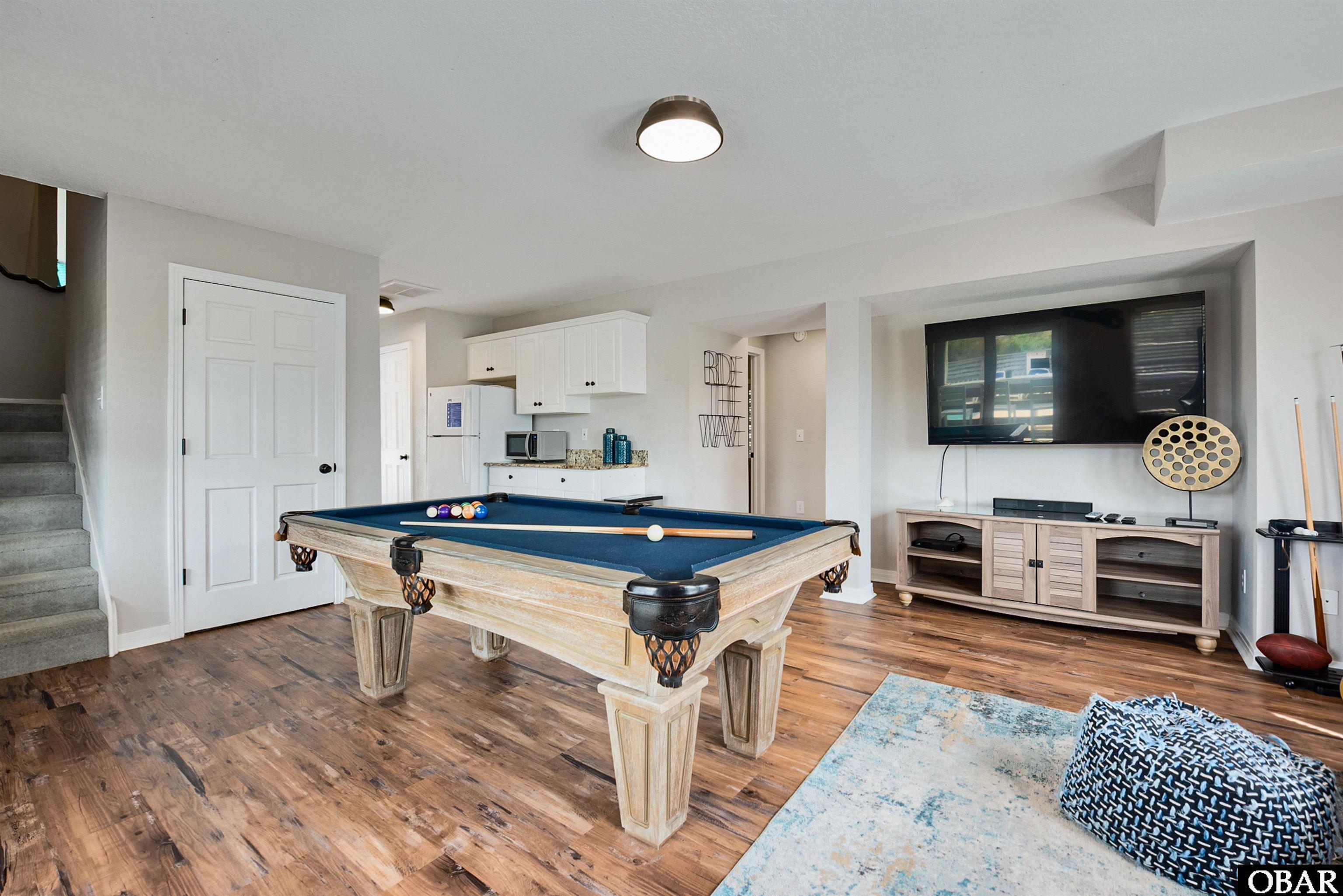 922 Lighthouse Drive, Corolla, NC 27927, 8 Bedrooms Bedrooms, ,7 BathroomsBathrooms,Residential,For sale,Lighthouse Drive,126983
