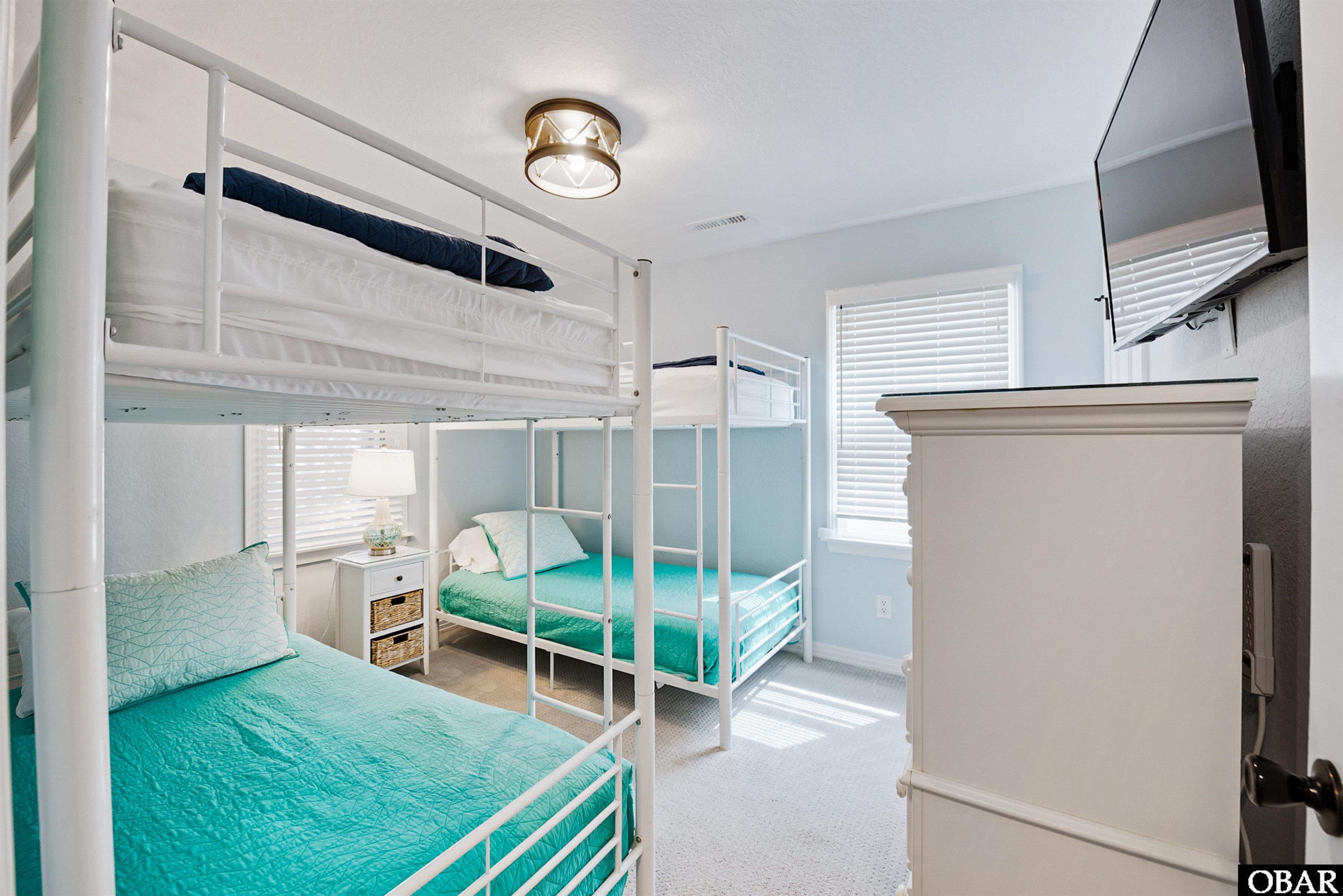 922 Lighthouse Drive, Corolla, NC 27927, 8 Bedrooms Bedrooms, ,7 BathroomsBathrooms,Residential,For sale,Lighthouse Drive,126983