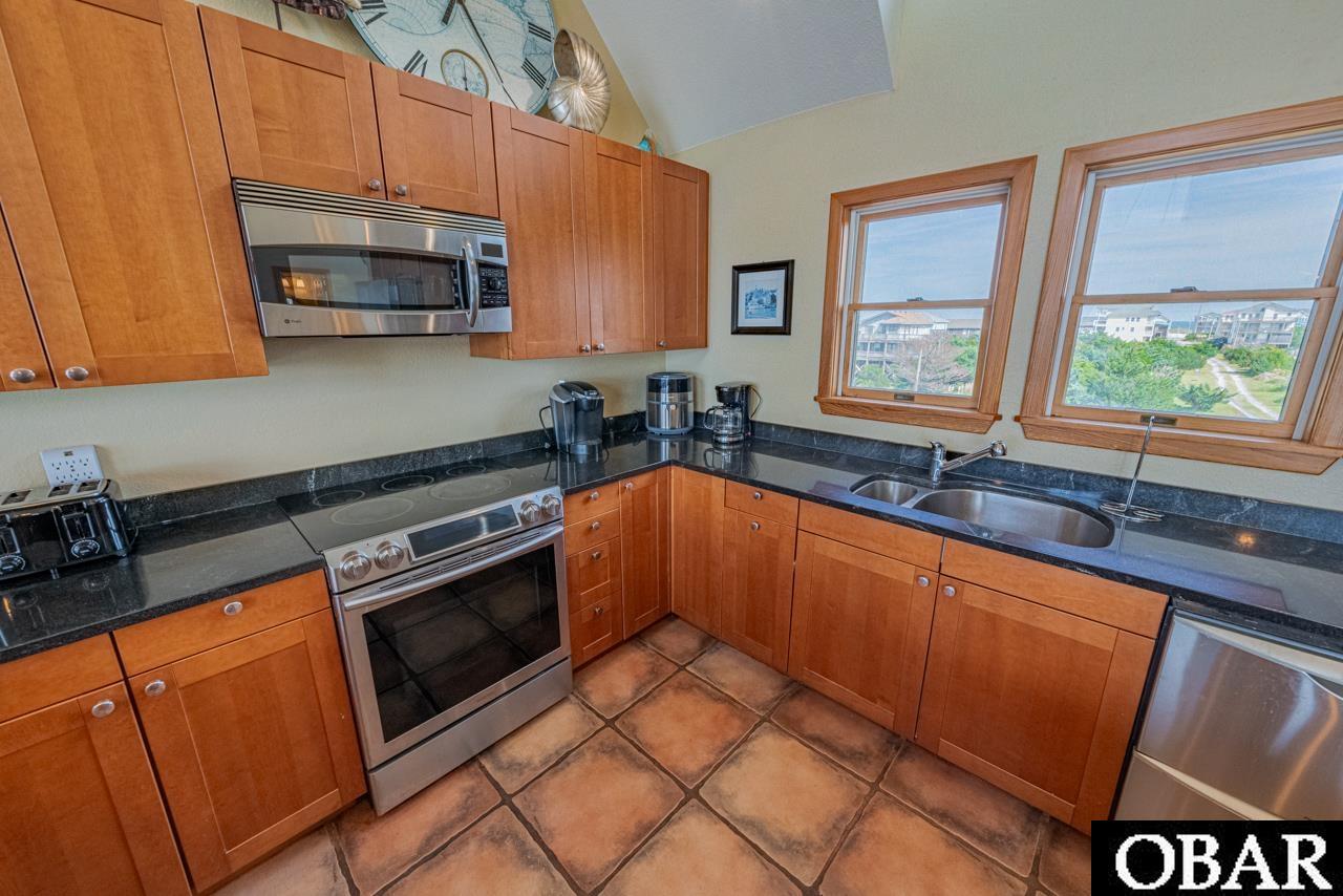 23047 Banzai Landing, Rodanthe, NC 27968, 6 Bedrooms Bedrooms, ,5 BathroomsBathrooms,Residential,For sale,Banzai Landing,126986