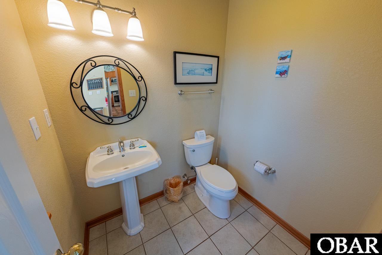 23047 Banzai Landing, Rodanthe, NC 27968, 6 Bedrooms Bedrooms, ,5 BathroomsBathrooms,Residential,For sale,Banzai Landing,126986