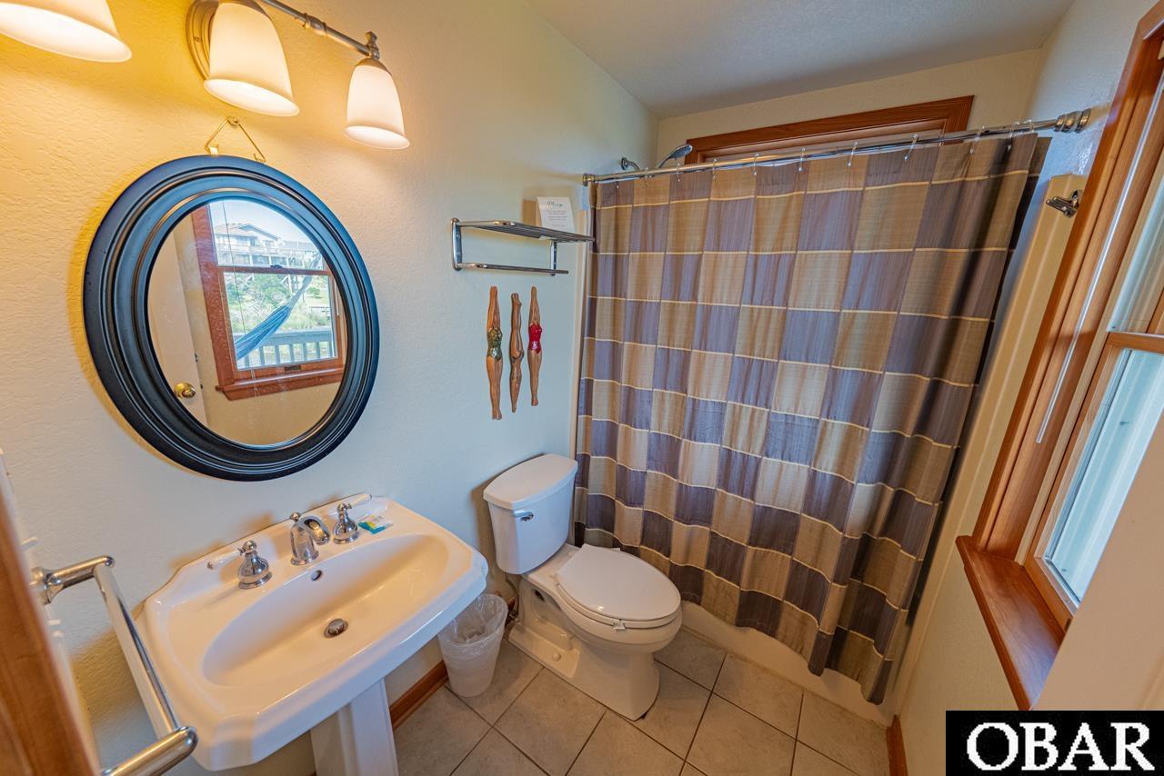 23047 Banzai Landing, Rodanthe, NC 27968, 6 Bedrooms Bedrooms, ,5 BathroomsBathrooms,Residential,For sale,Banzai Landing,126986