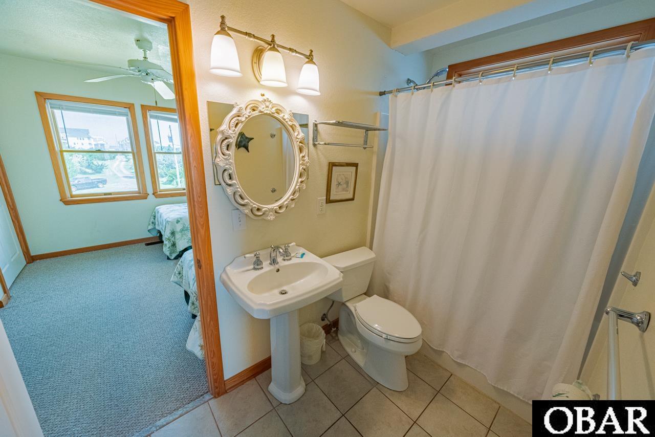 23047 Banzai Landing, Rodanthe, NC 27968, 6 Bedrooms Bedrooms, ,5 BathroomsBathrooms,Residential,For sale,Banzai Landing,126986