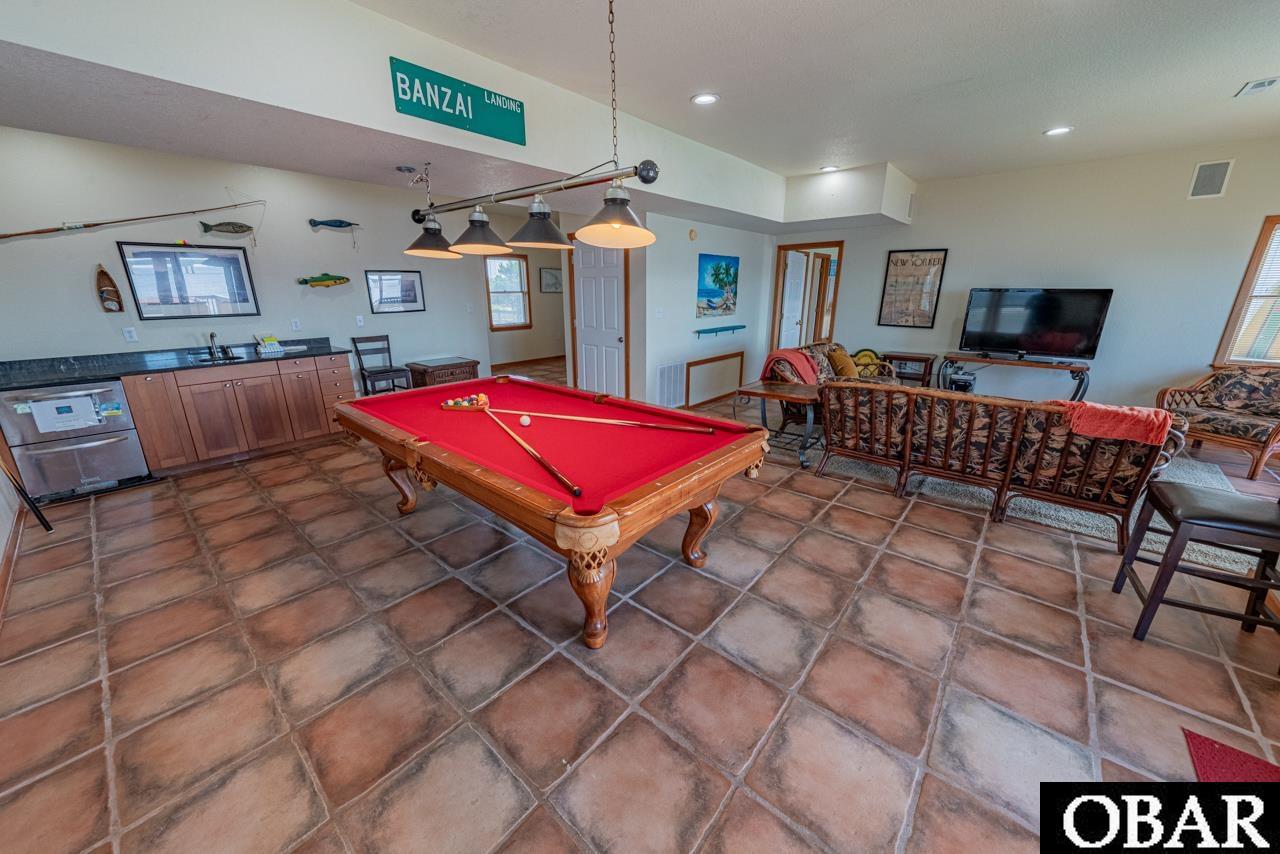 23047 Banzai Landing, Rodanthe, NC 27968, 6 Bedrooms Bedrooms, ,5 BathroomsBathrooms,Residential,For sale,Banzai Landing,126986