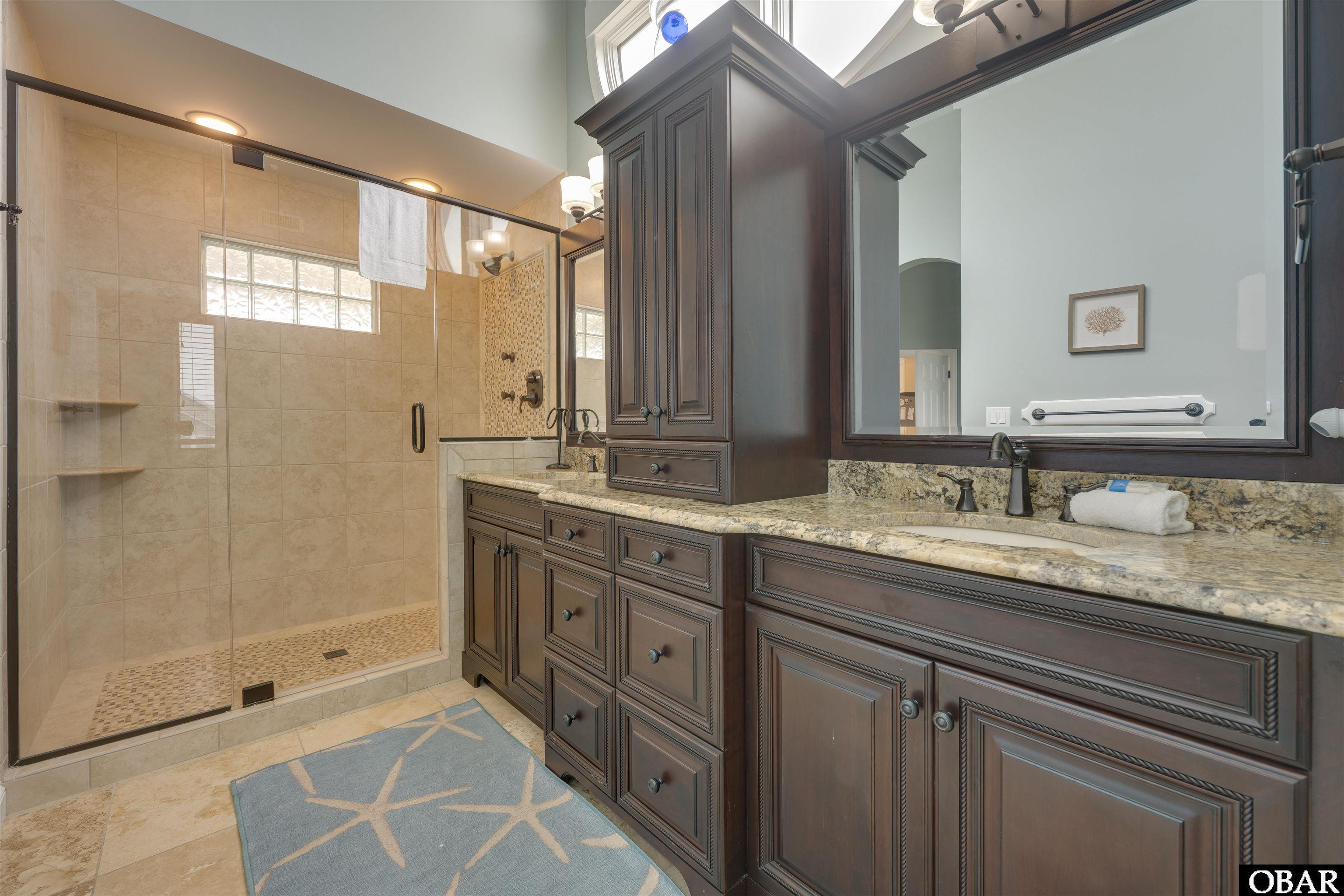 1022 Lighthouse Drive, Corolla, NC 27927, 5 Bedrooms Bedrooms, ,5 BathroomsBathrooms,Residential,For sale,Lighthouse Drive,126988