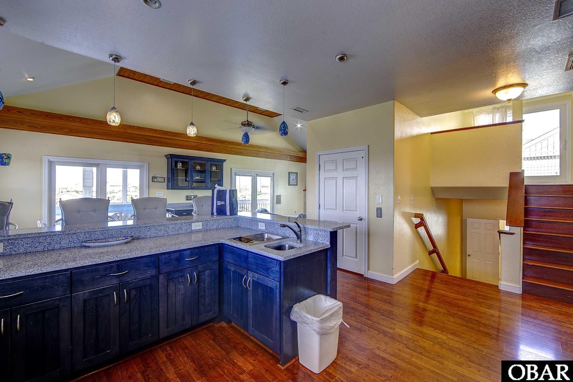 39219 Hatteras Lane, Avon, NC 27915, 5 Bedrooms Bedrooms, ,4 BathroomsBathrooms,Residential,For sale,Hatteras Lane,126990