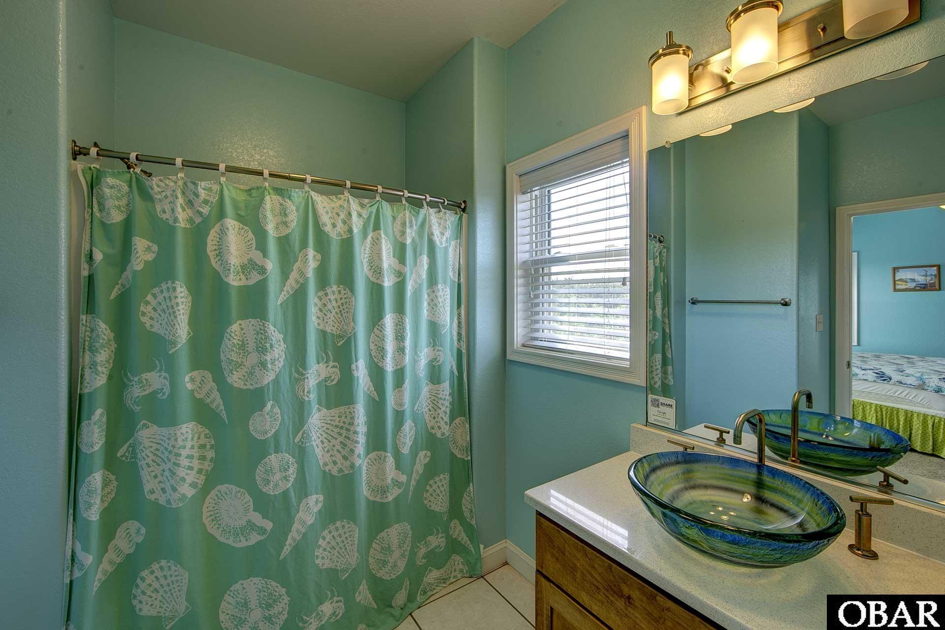 39219 Hatteras Lane, Avon, NC 27915, 5 Bedrooms Bedrooms, ,4 BathroomsBathrooms,Residential,For sale,Hatteras Lane,126990