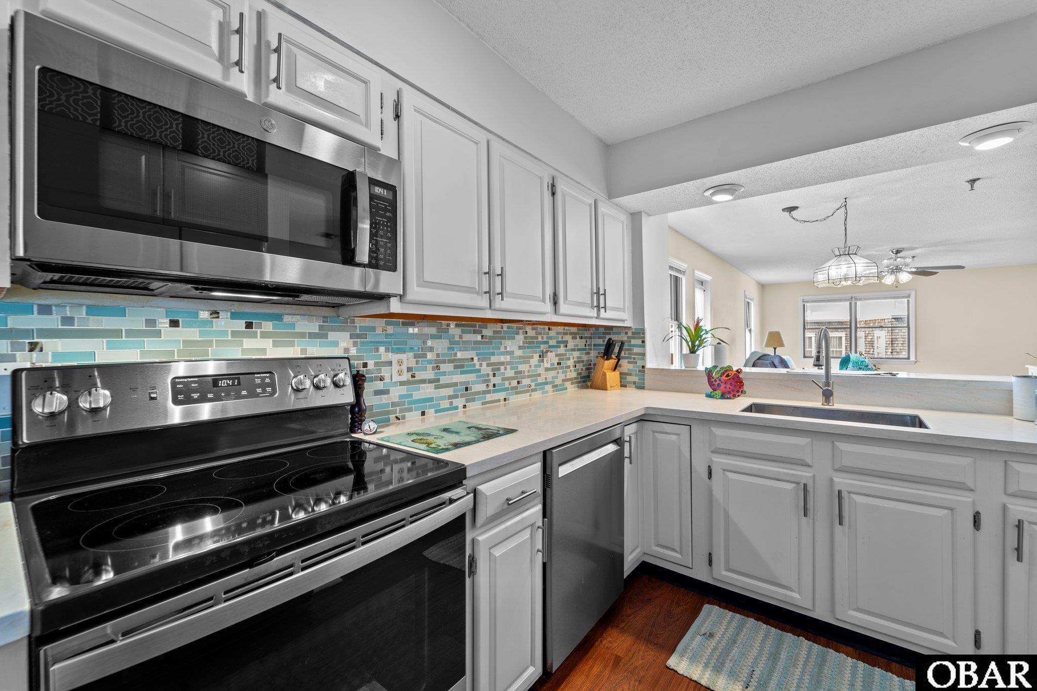 207 Queen Elizabeth Street, Manteo, NC 27954, 2 Bedrooms Bedrooms, ,2 BathroomsBathrooms,Residential,For sale,Queen Elizabeth Street,126992