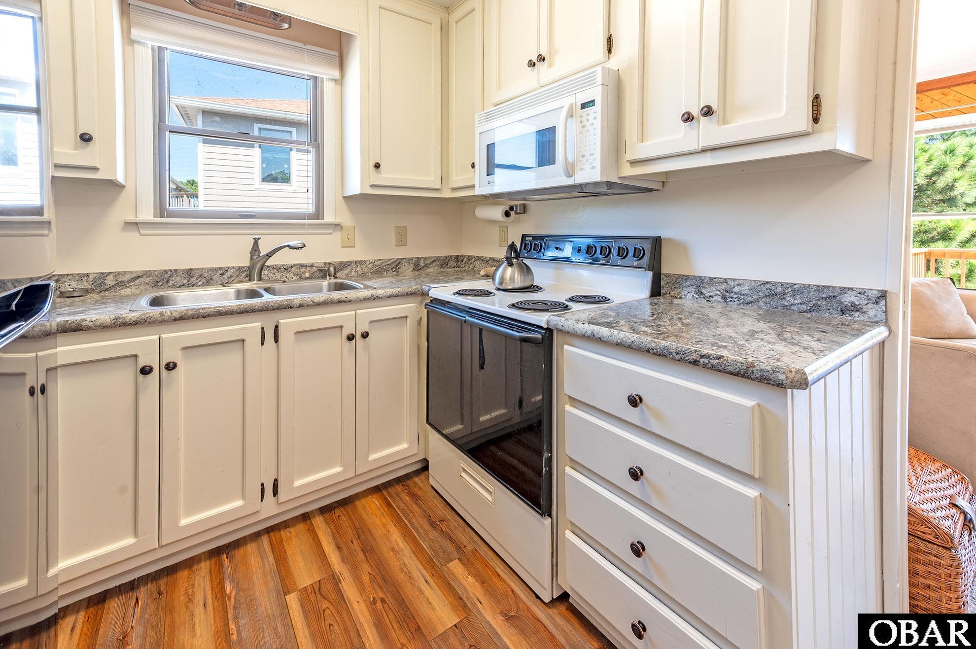 294 Wax Myrtle Trail, Southern Shores, NC 27949, 3 Bedrooms Bedrooms, ,2 BathroomsBathrooms,Residential,For sale,Wax Myrtle Trail,126993