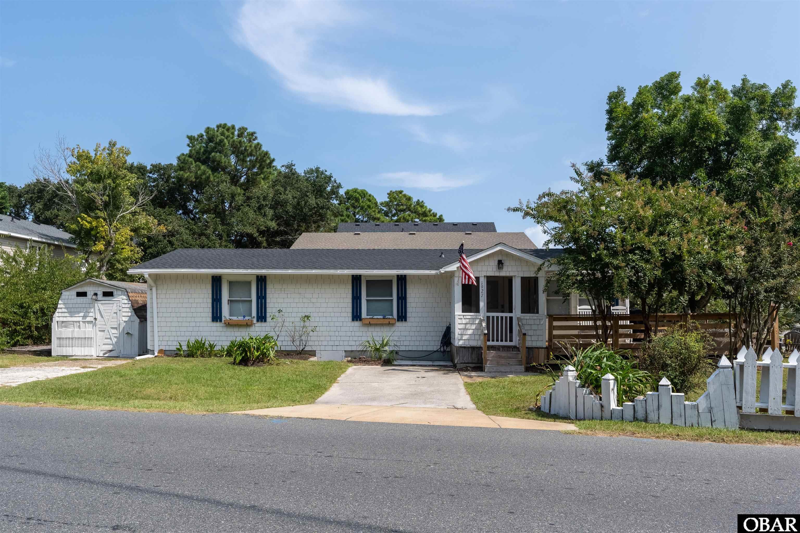 1927 Bay Drive, Kill Devil Hills, NC 27949, 3 Bedrooms Bedrooms, ,2 BathroomsBathrooms,Residential,For sale,Bay Drive,126995