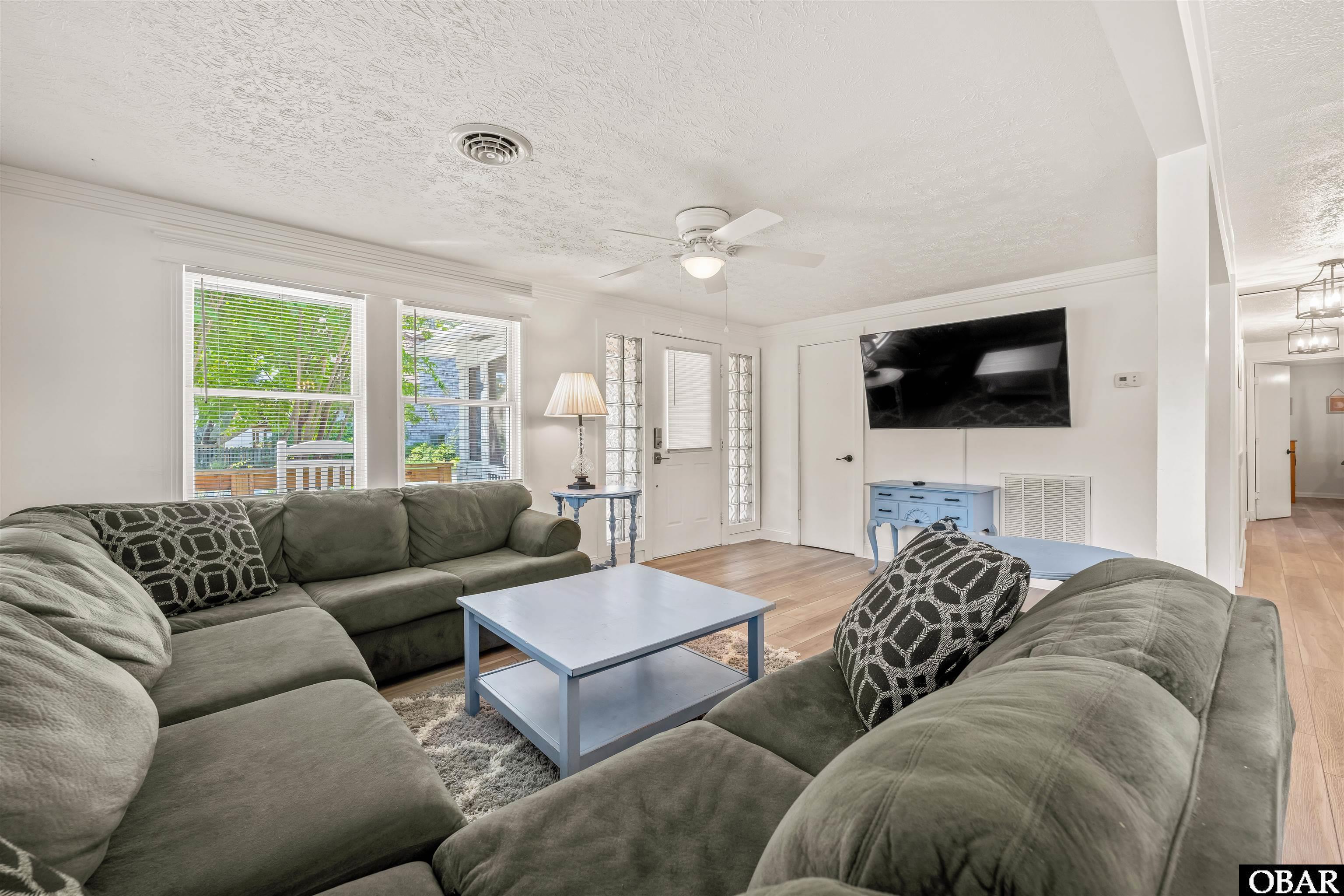 1927 Bay Drive, Kill Devil Hills, NC 27949, 3 Bedrooms Bedrooms, ,2 BathroomsBathrooms,Residential,For sale,Bay Drive,126995