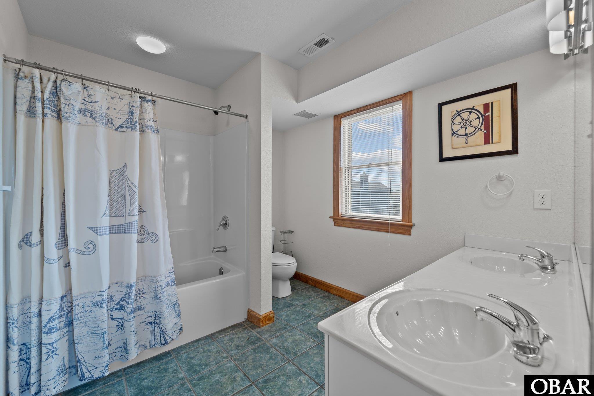 117 Sea Tern Drive, Duck, NC 27949, 7 Bedrooms Bedrooms, ,7 BathroomsBathrooms,Residential,For sale,Sea Tern Drive,127001