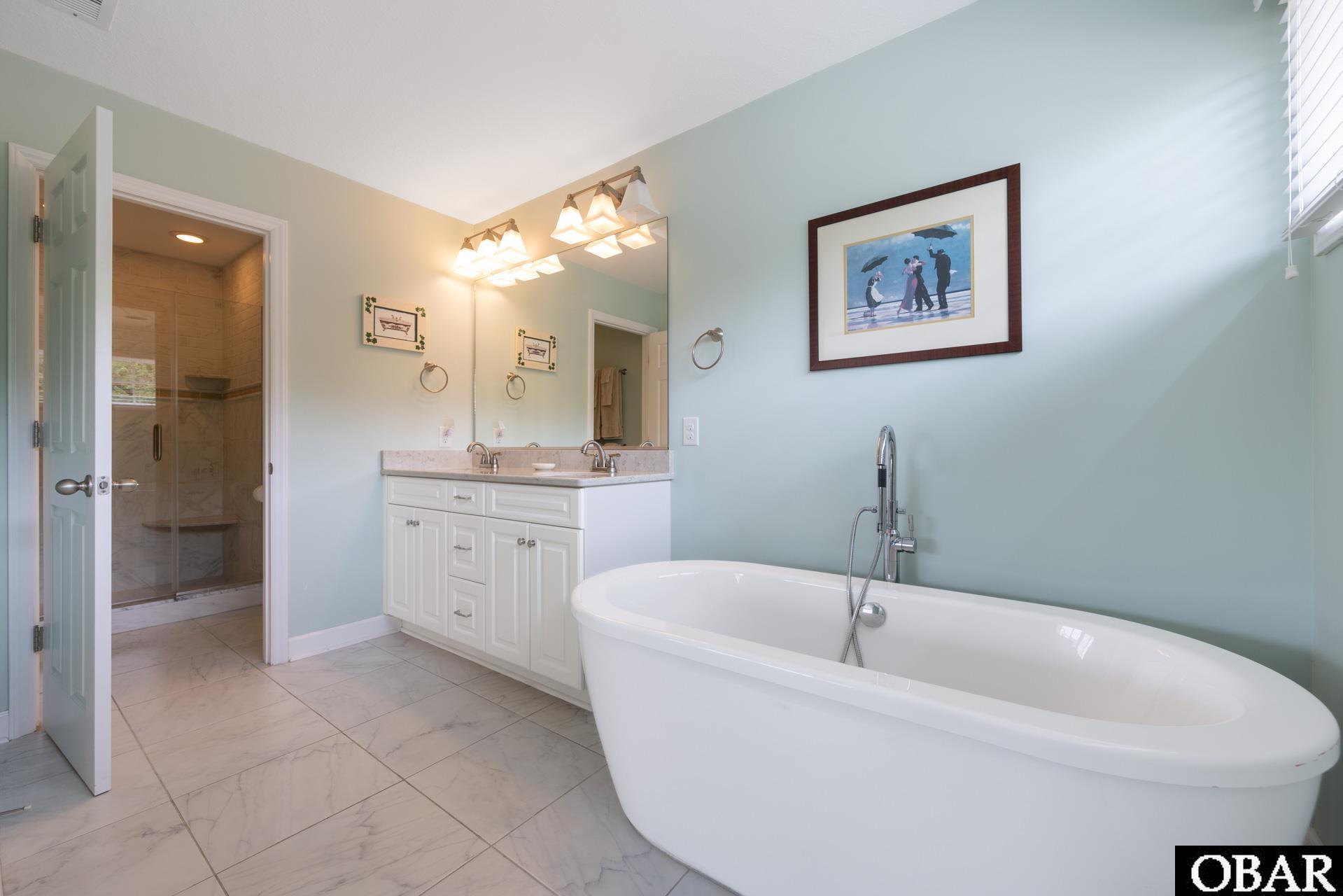 131 Ships Watch Drive, Duck, NC 27949, 4 Bedrooms Bedrooms, ,4 BathroomsBathrooms,Residential,For sale,Ships Watch Drive,127006