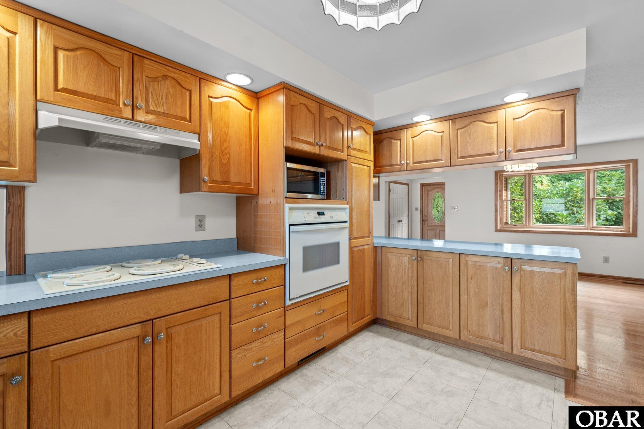 291 Dogwood Trail, Southern Shores, NC 27949, 3 Bedrooms Bedrooms, ,2 BathroomsBathrooms,Residential,For sale,Dogwood Trail,127017
