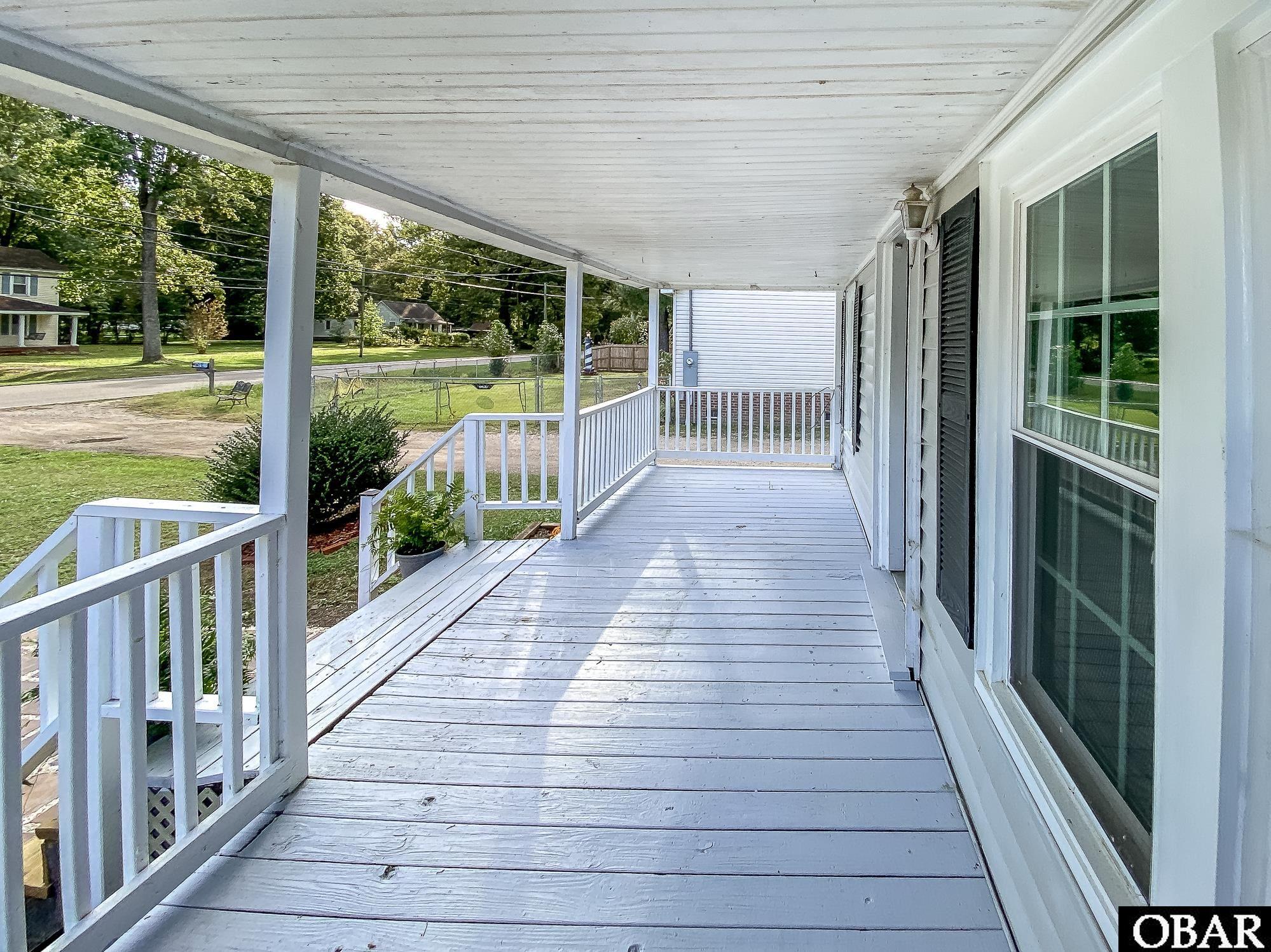 1702 Main Street Ext, Elizabeth City, NC 27909, 3 Bedrooms Bedrooms, ,2 BathroomsBathrooms,Residential,For sale,Main Street Ext,127020