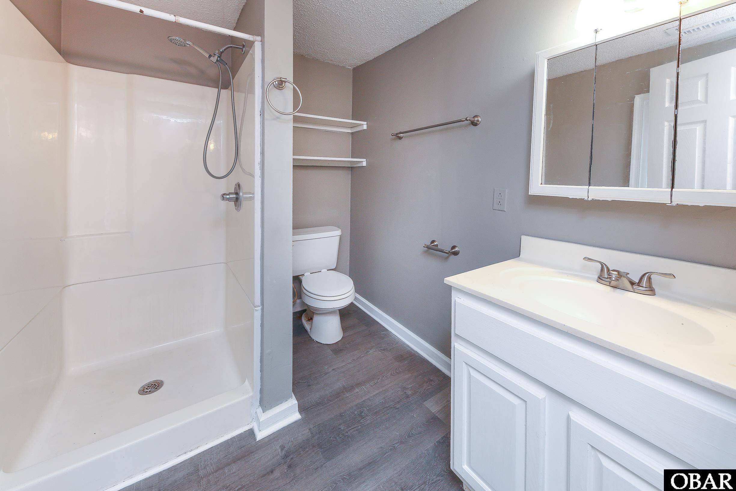 1702 Main Street Ext, Elizabeth City, NC 27909, 3 Bedrooms Bedrooms, ,2 BathroomsBathrooms,Residential,For sale,Main Street Ext,127020