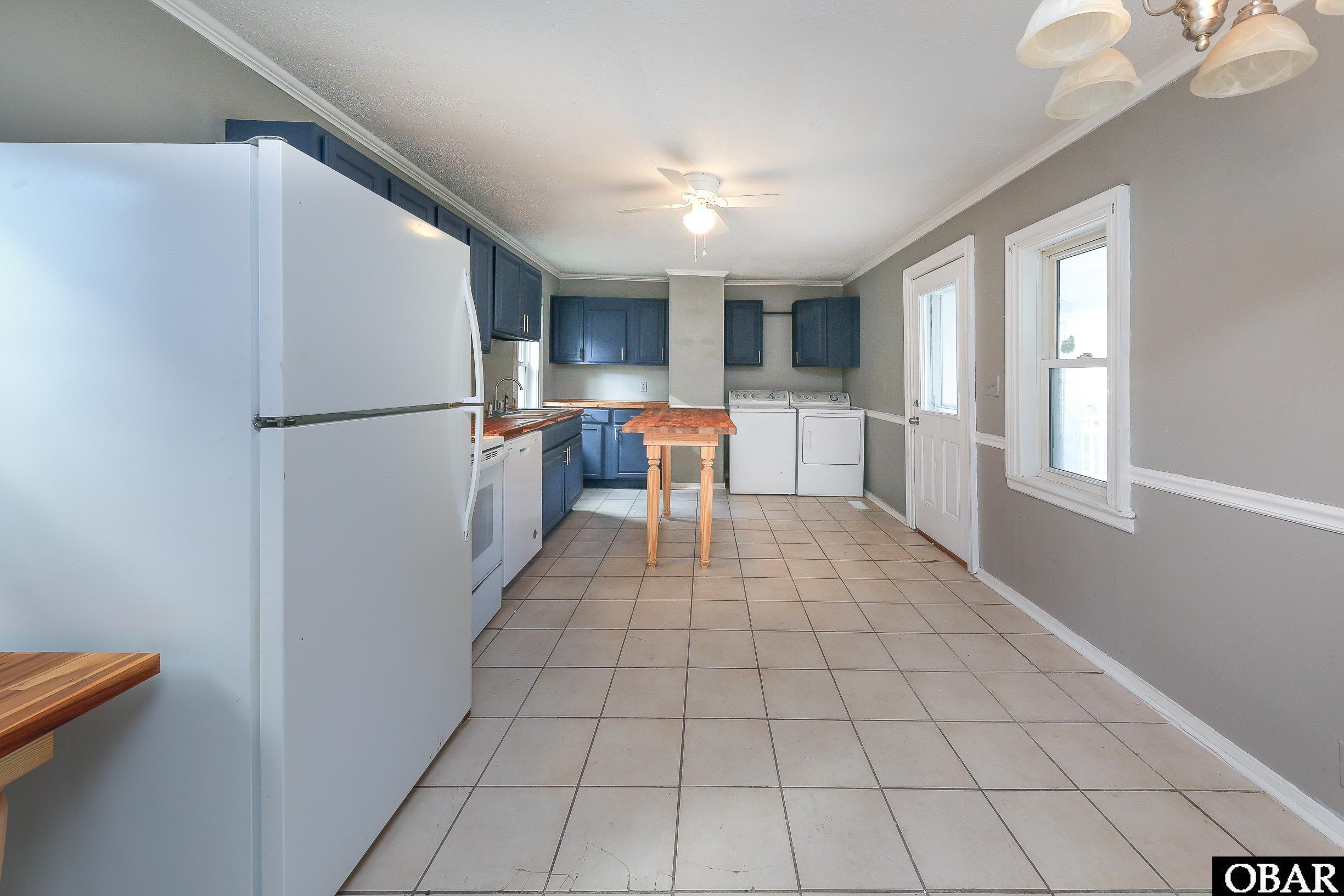 1702 Main Street Ext, Elizabeth City, NC 27909, 3 Bedrooms Bedrooms, ,2 BathroomsBathrooms,Residential,For sale,Main Street Ext,127020