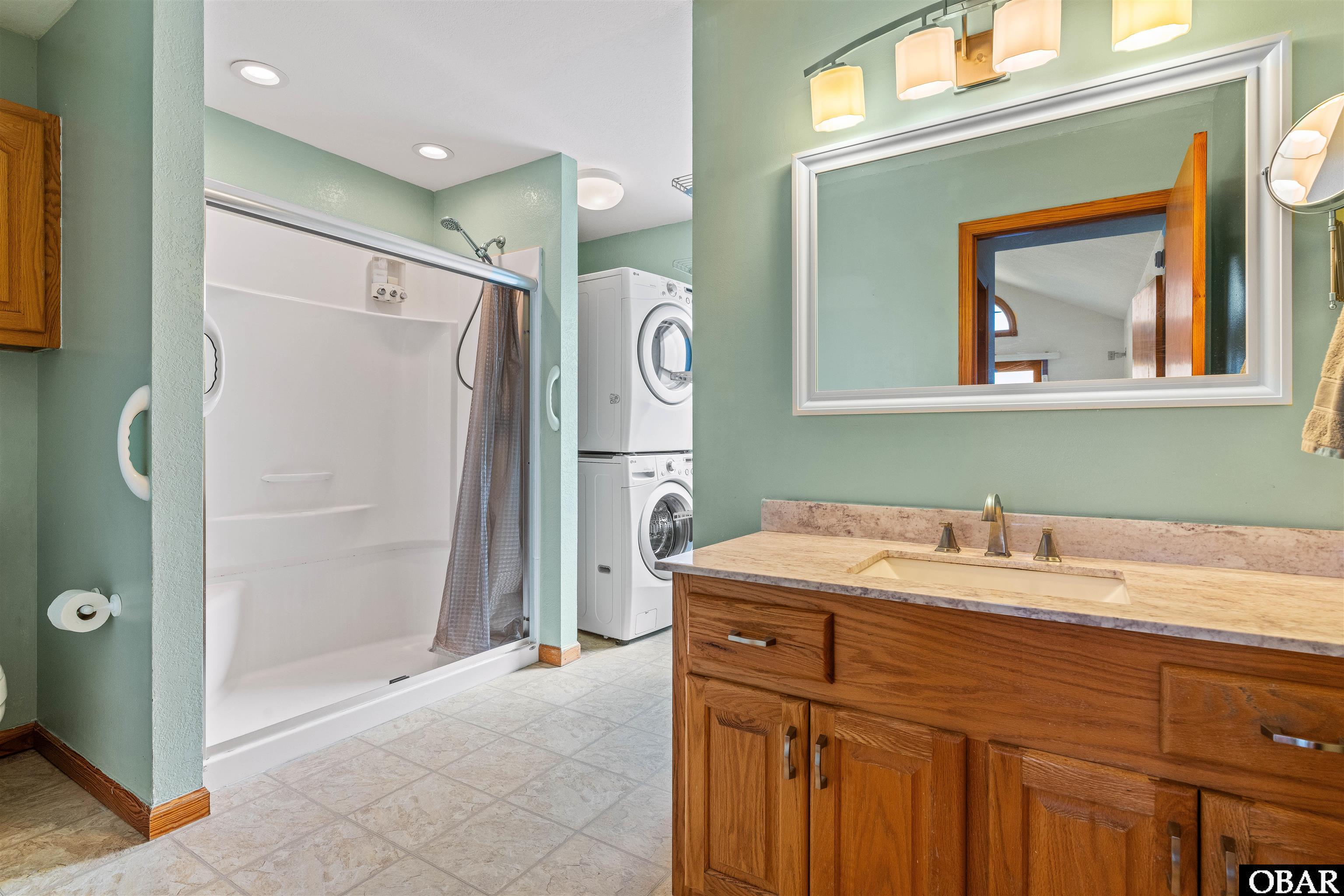 3142 Bay Drive, Kill Devil Hills, NC 27949, 4 Bedrooms Bedrooms, ,3 BathroomsBathrooms,Residential,For sale,Bay Drive,127021