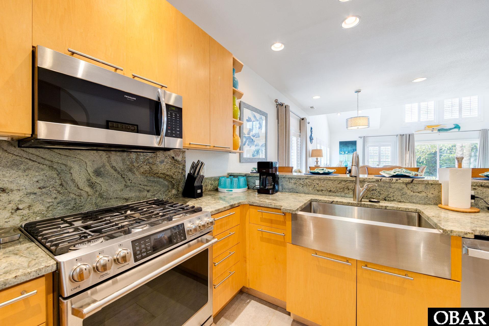 7 Palmetto Lane, Southern Shores, NC 27949-3720, 3 Bedrooms Bedrooms, ,2 BathroomsBathrooms,Residential,For sale,Palmetto Lane,127030