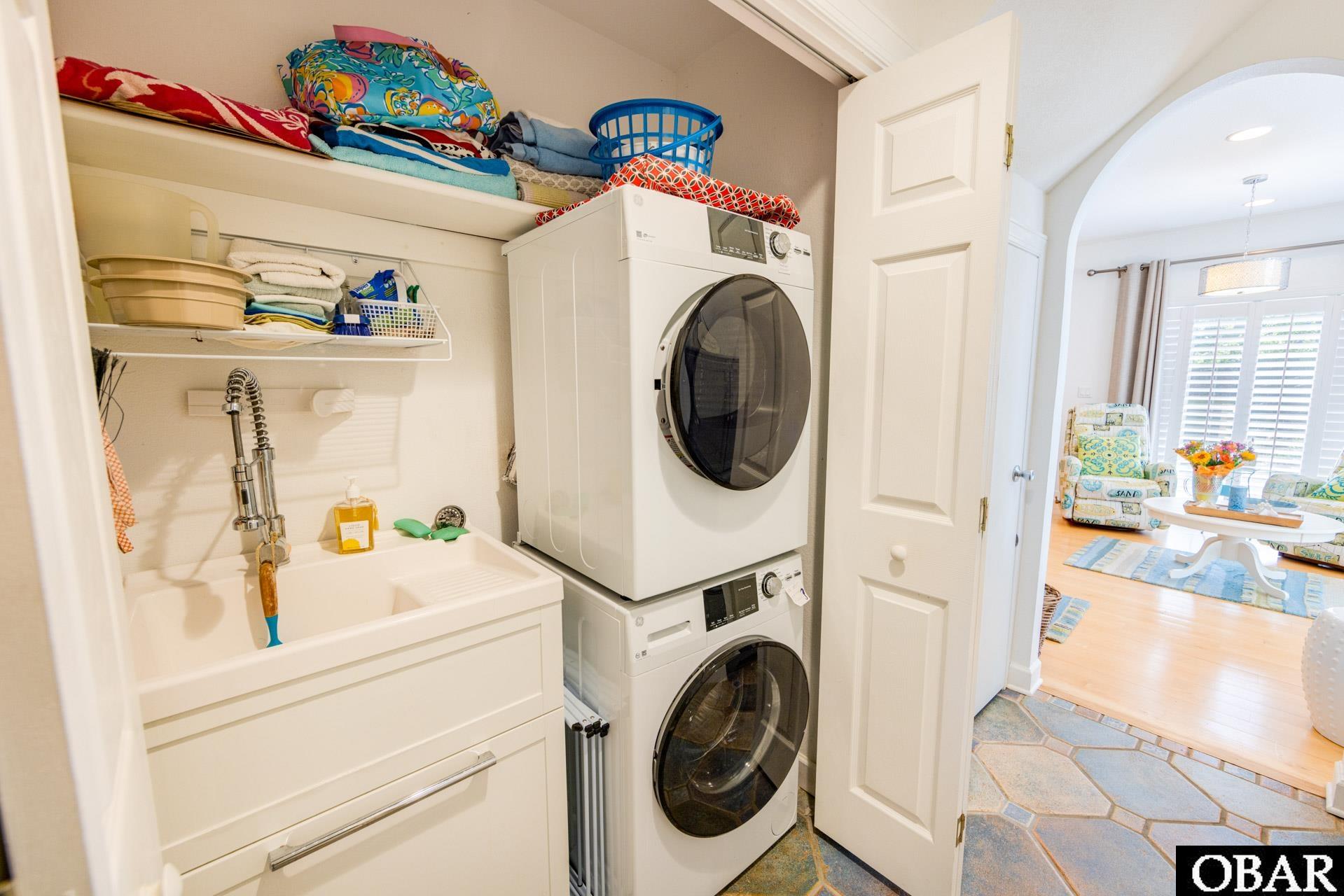 7 Palmetto Lane, Southern Shores, NC 27949-3720, 3 Bedrooms Bedrooms, ,2 BathroomsBathrooms,Residential,For sale,Palmetto Lane,127030