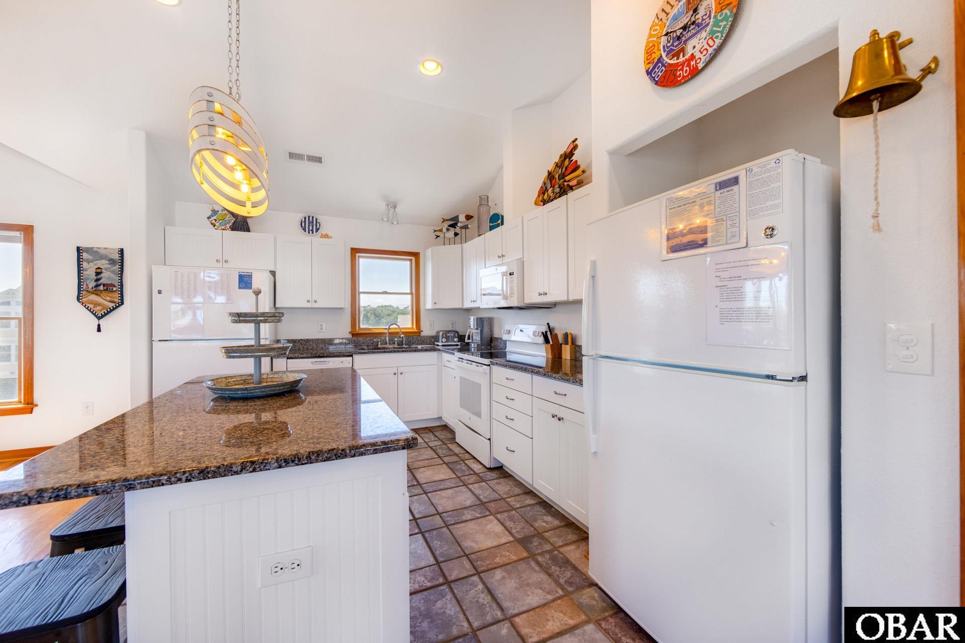 252 Ocean Boulevard, Southern Shores, NC 27949, 7 Bedrooms Bedrooms, ,8 BathroomsBathrooms,Residential,For sale,Ocean Boulevard,127035
